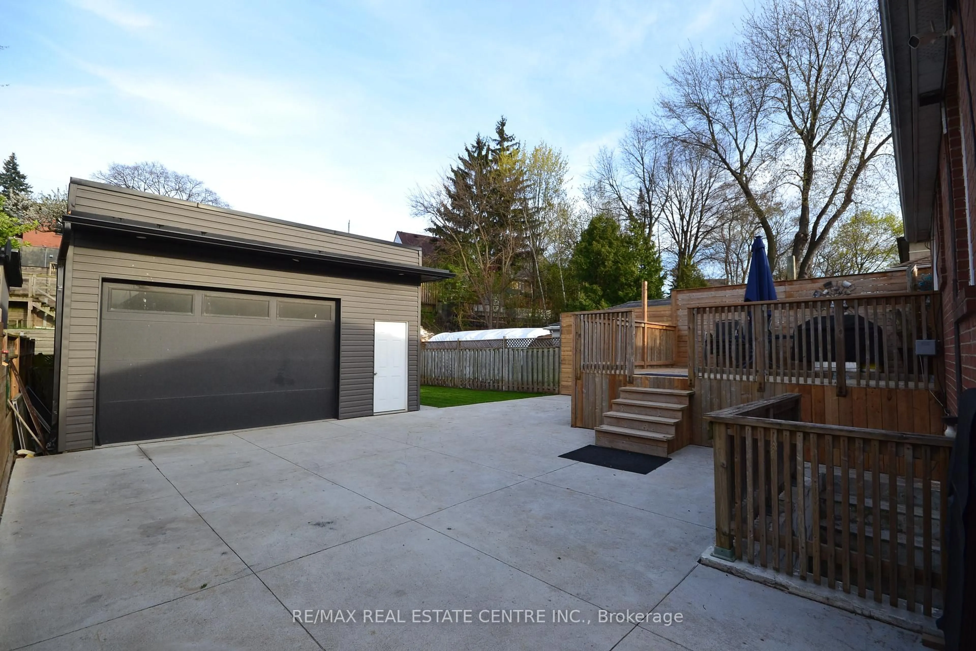 Unknown for 75 Cynthia Rd, Toronto Ontario M6N 2P8
