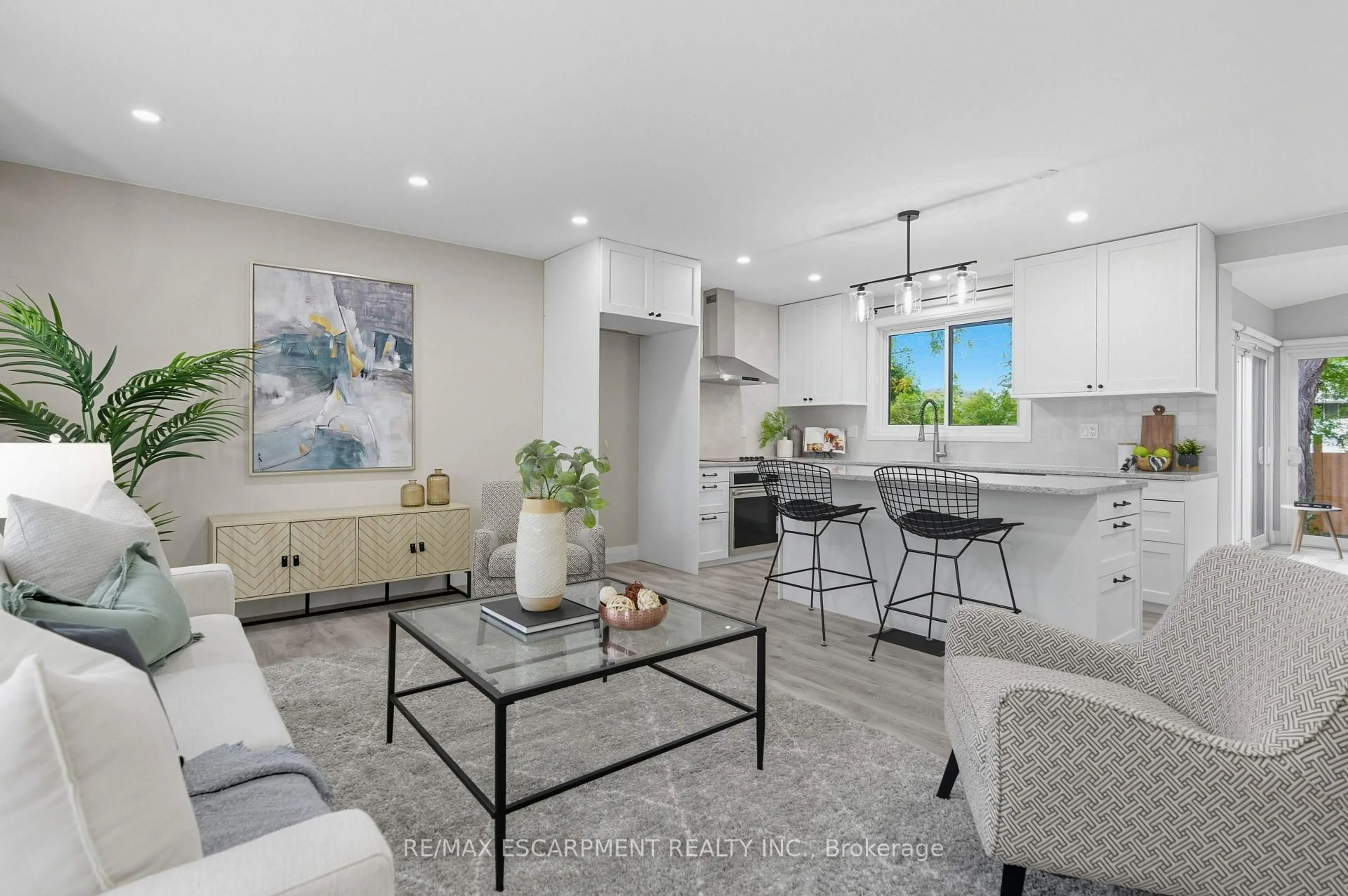 Open concept kitchen, ceramic/tile floor for 278 Purnell Pl, Burlington Ontario L7L 4N2
