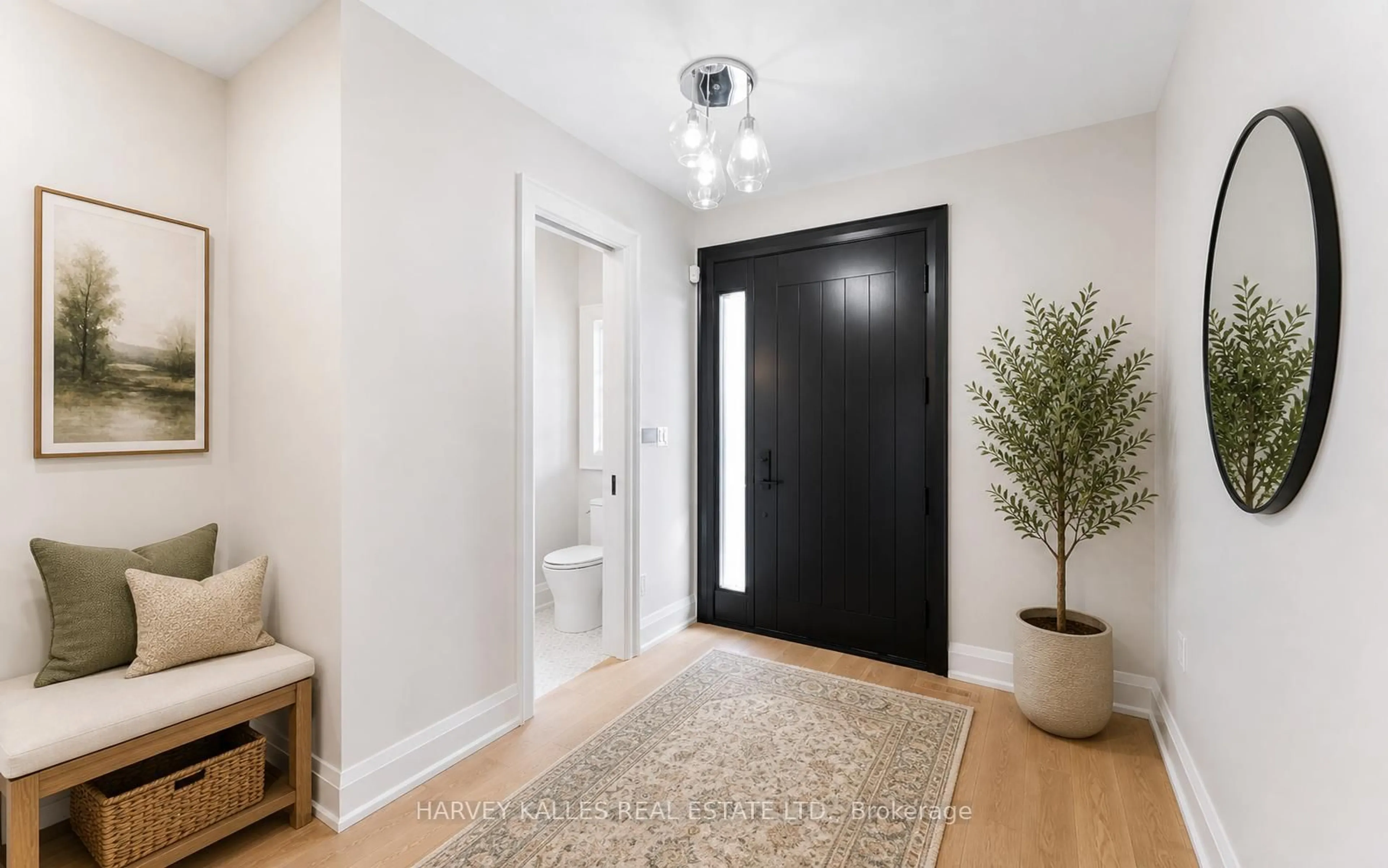 Indoor entryway for 94 Prince Edward Dr, Toronto Ontario M8Y 3V7