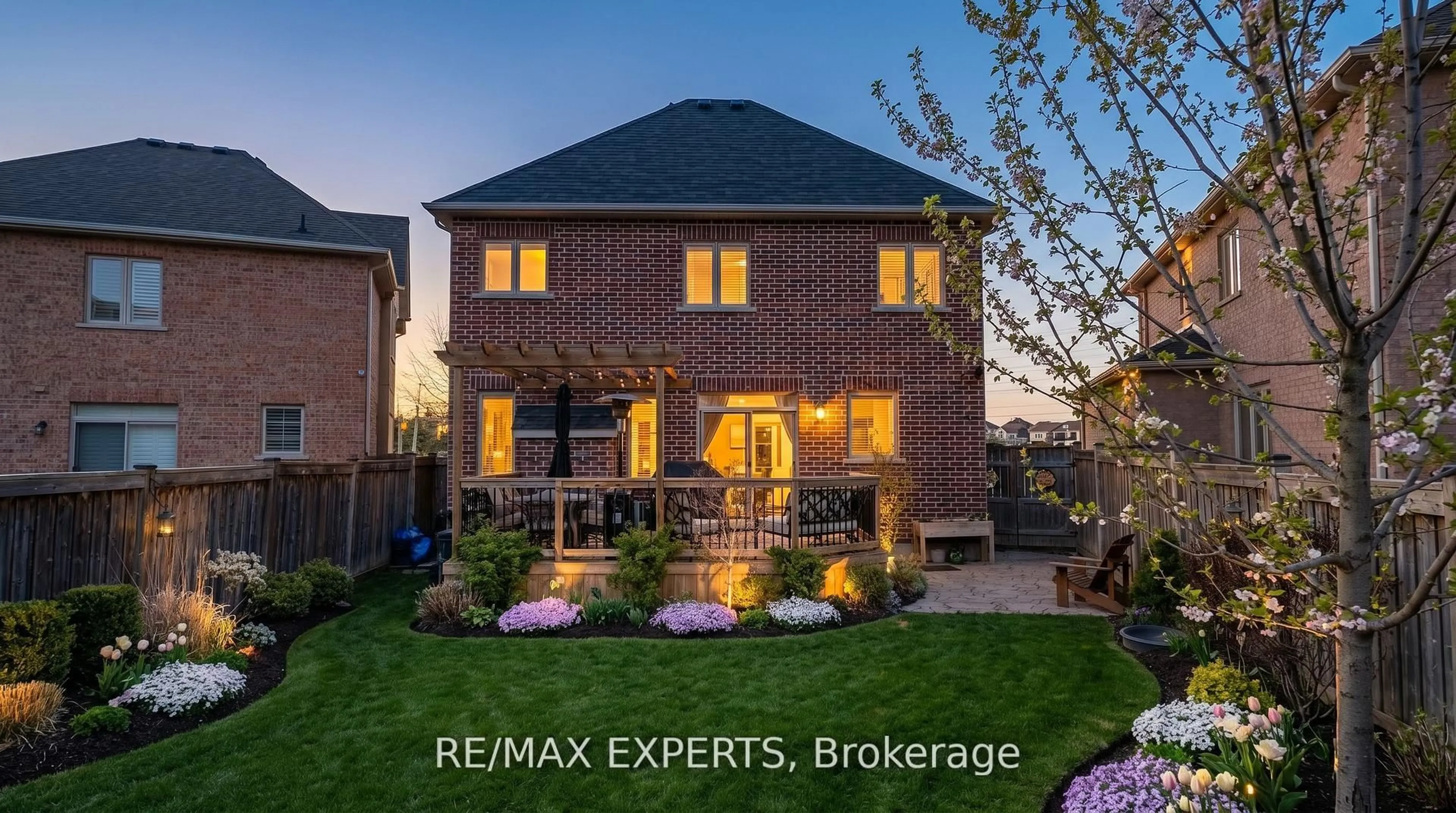 Home with brick exterior material, street for 30 Cedarholme Ave, Caledon Ontario L7C 3S9