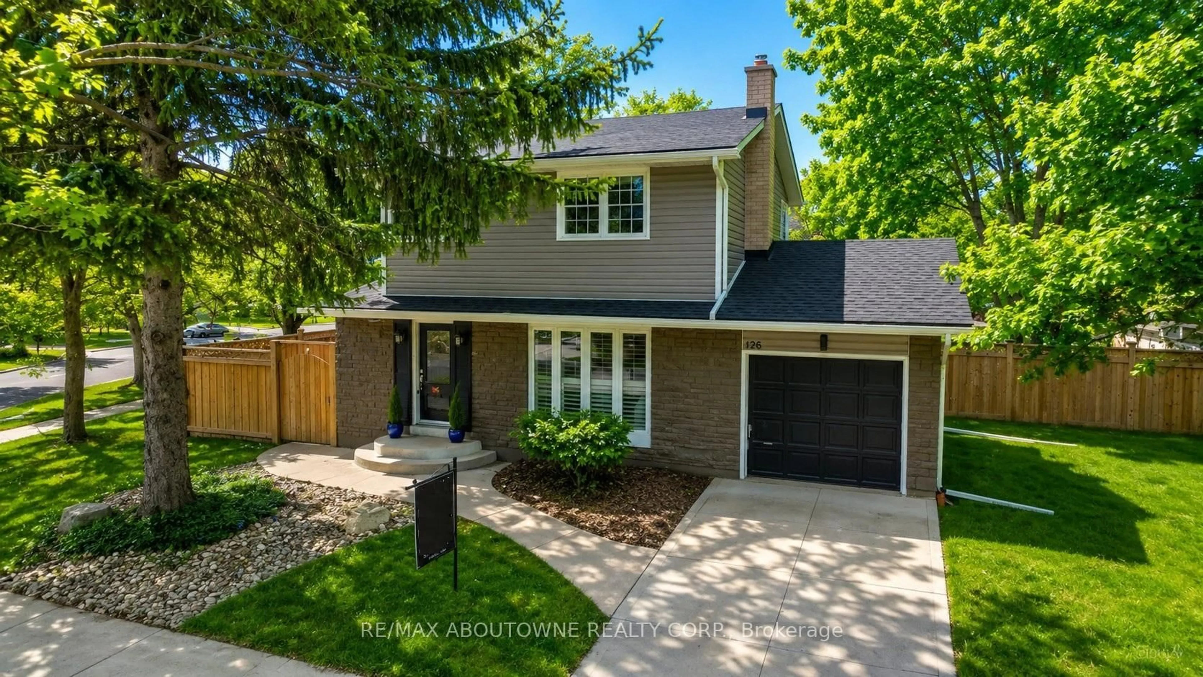 Home with brick exterior material, street for 126 Otter Cres, Oakville Ontario L6H 1E6