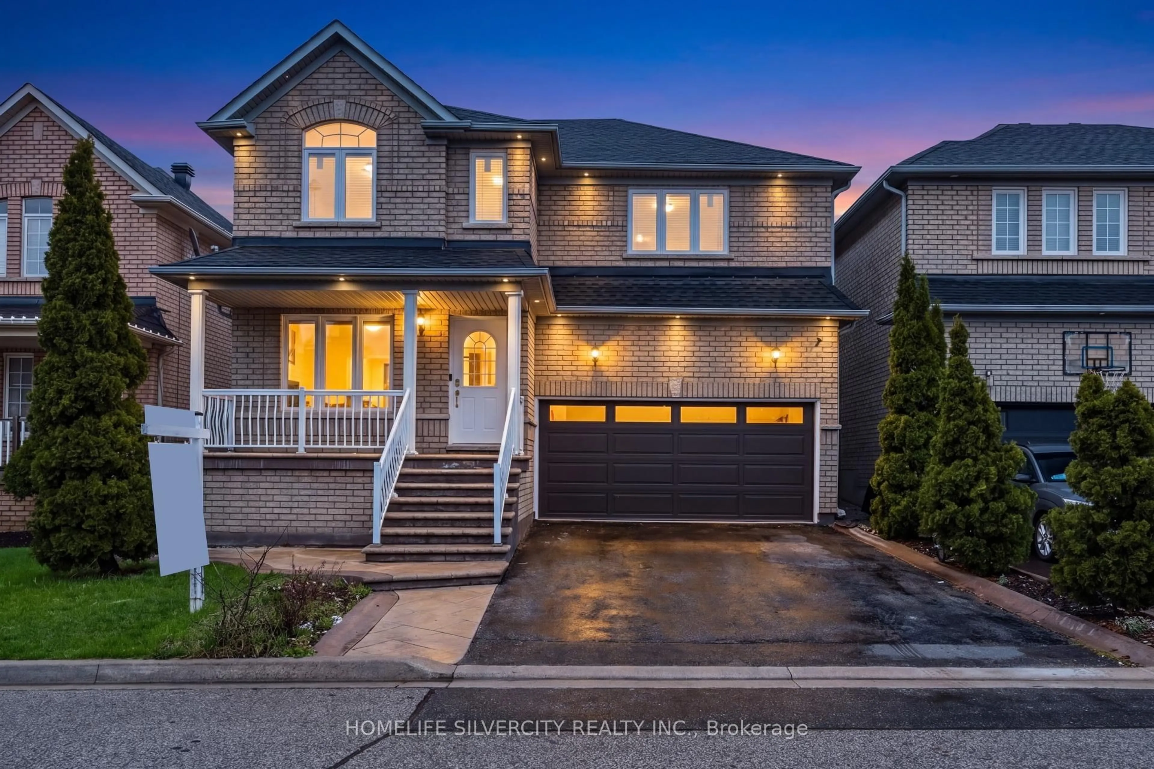 Home with brick exterior material, street for 29 Beachpoint Blvd, Brampton Ontario L7A 2T7