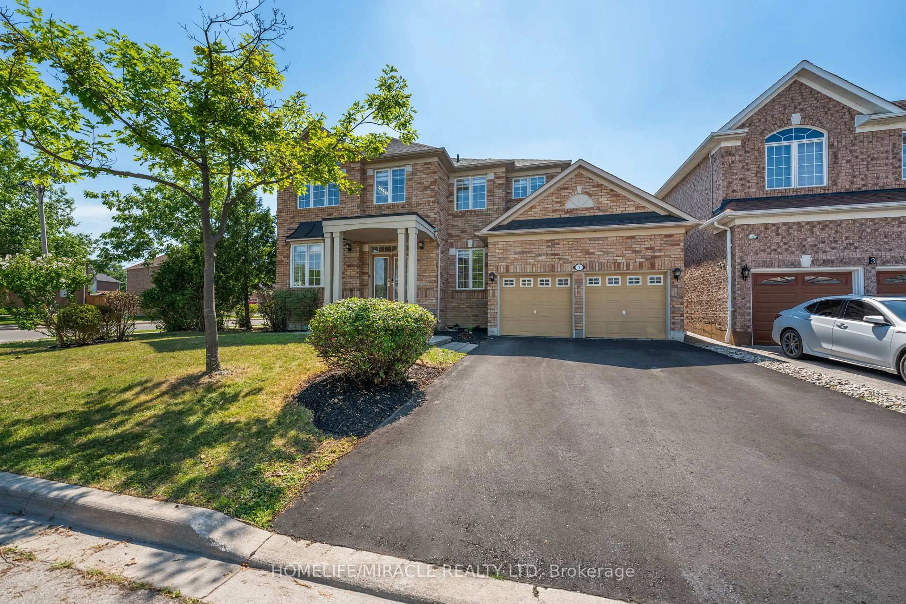 Home with brick exterior material, street for 1 Vision Way, Brampton Ontario L6P 1H7