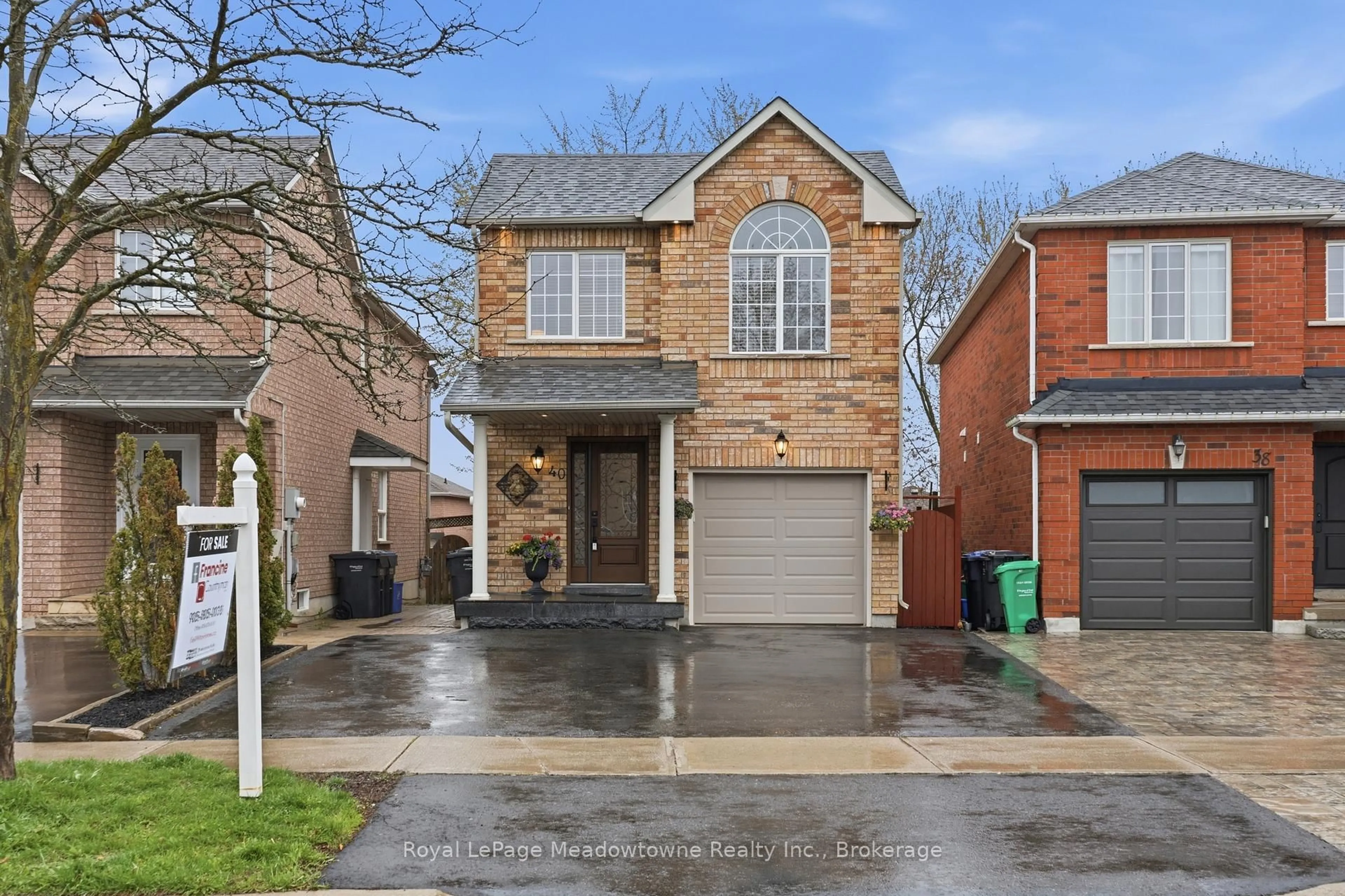 Home with brick exterior material, street for 40 Coolspring Cres, Caledon Ontario L7E 1W6
