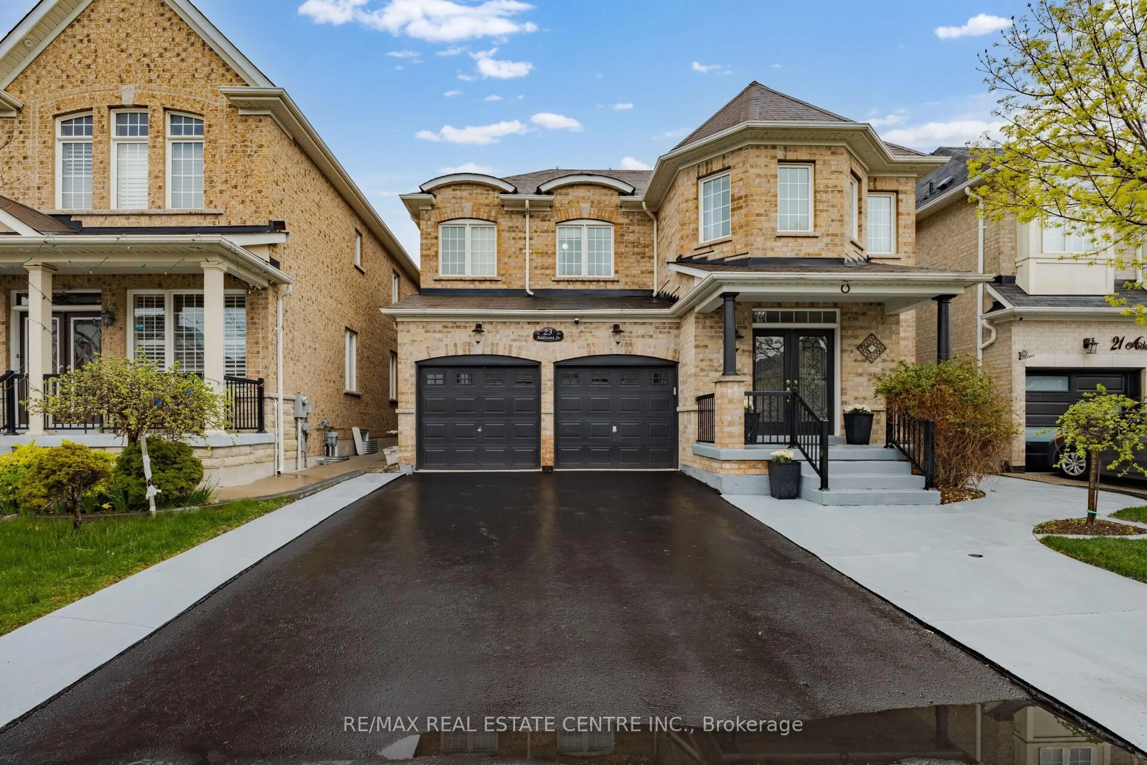 Home with brick exterior material, street for 23 Addiscott St, Brampton Ontario L6R 0Y2