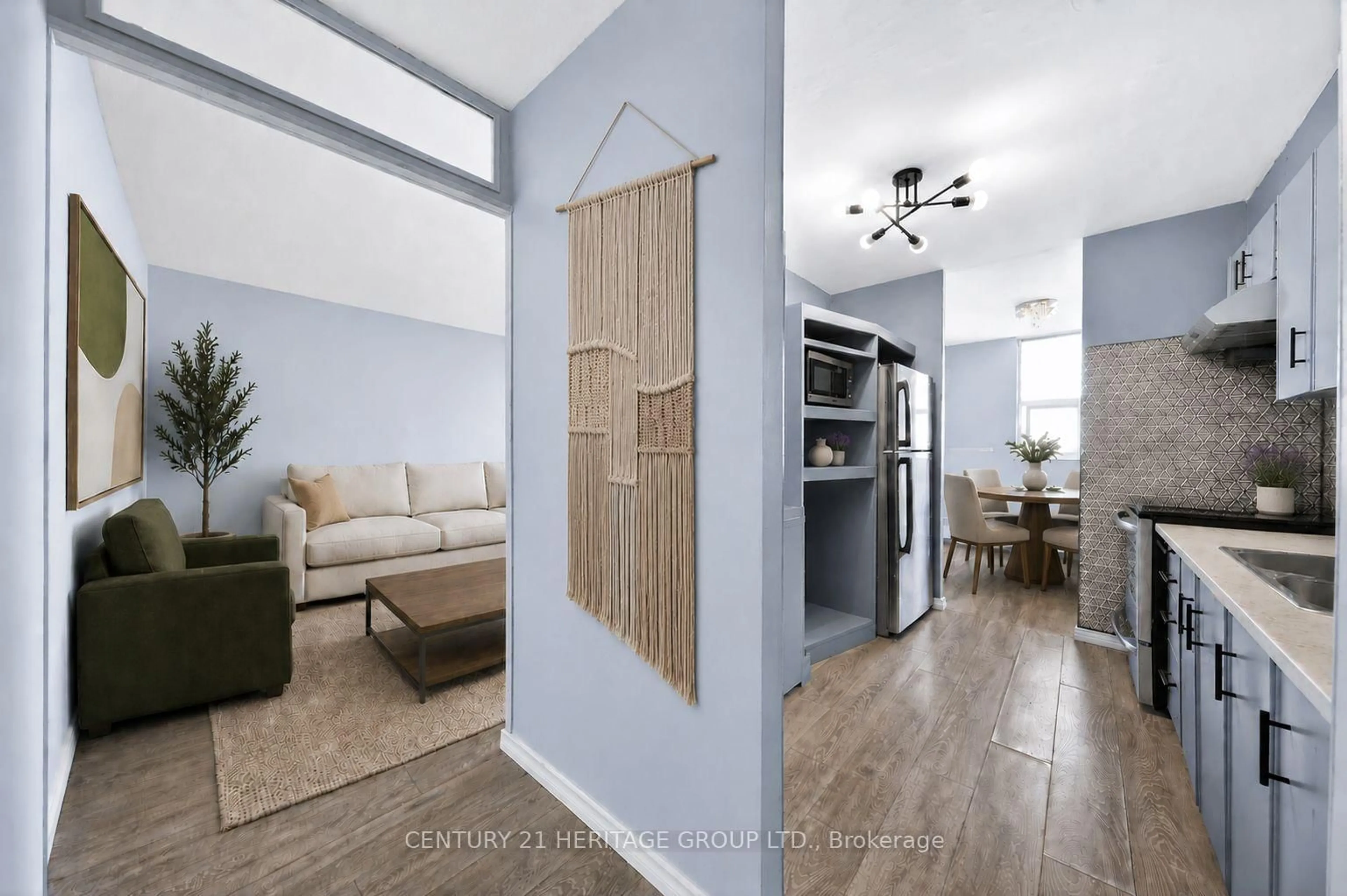 Indoor entryway for 2645 Kipling Ave #1601, Toronto Ontario M9V 3S6