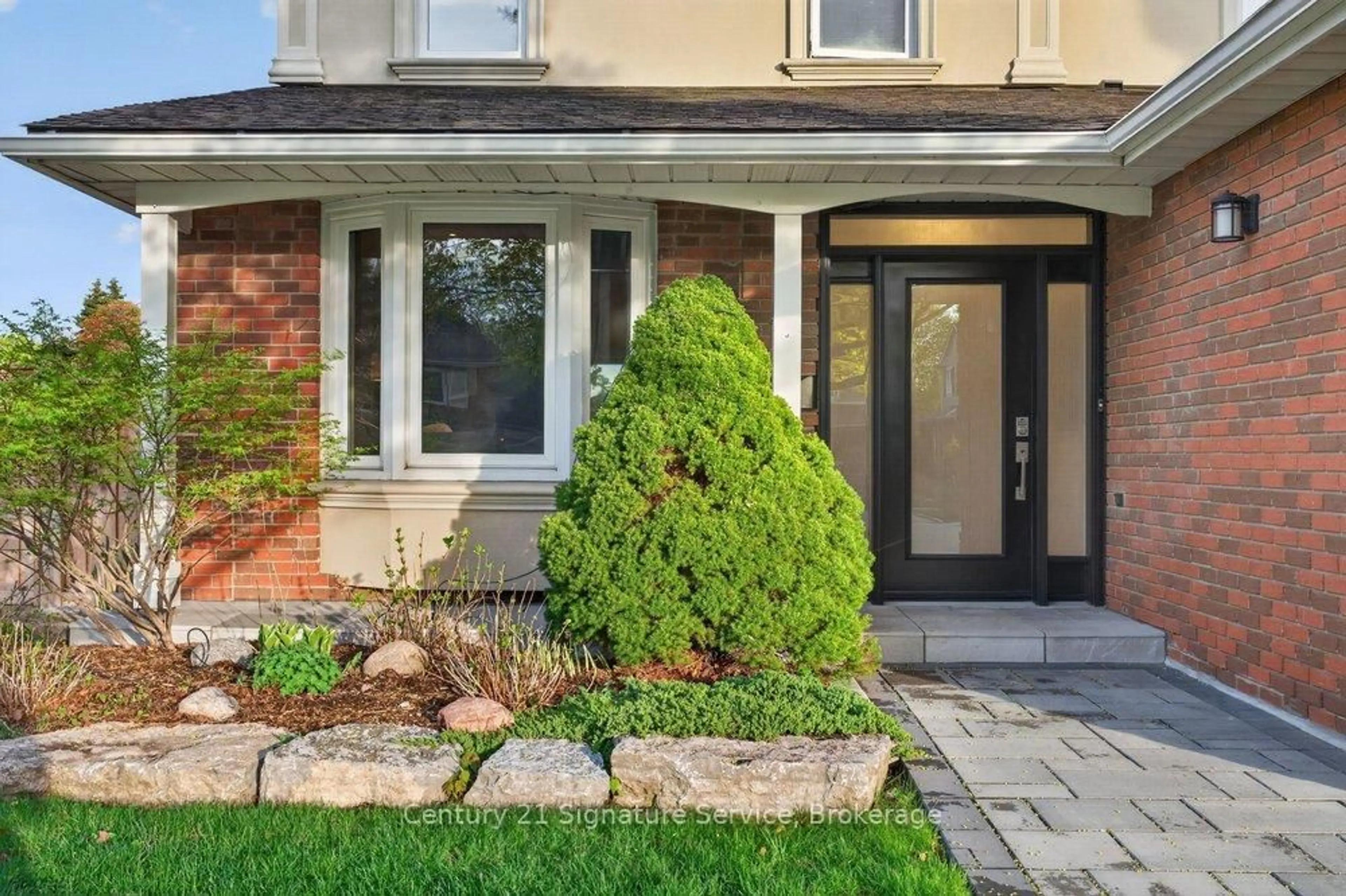 Home with brick exterior material, street for 4120 Rolling Valley Dr, Mississauga Ontario L5L 2K9