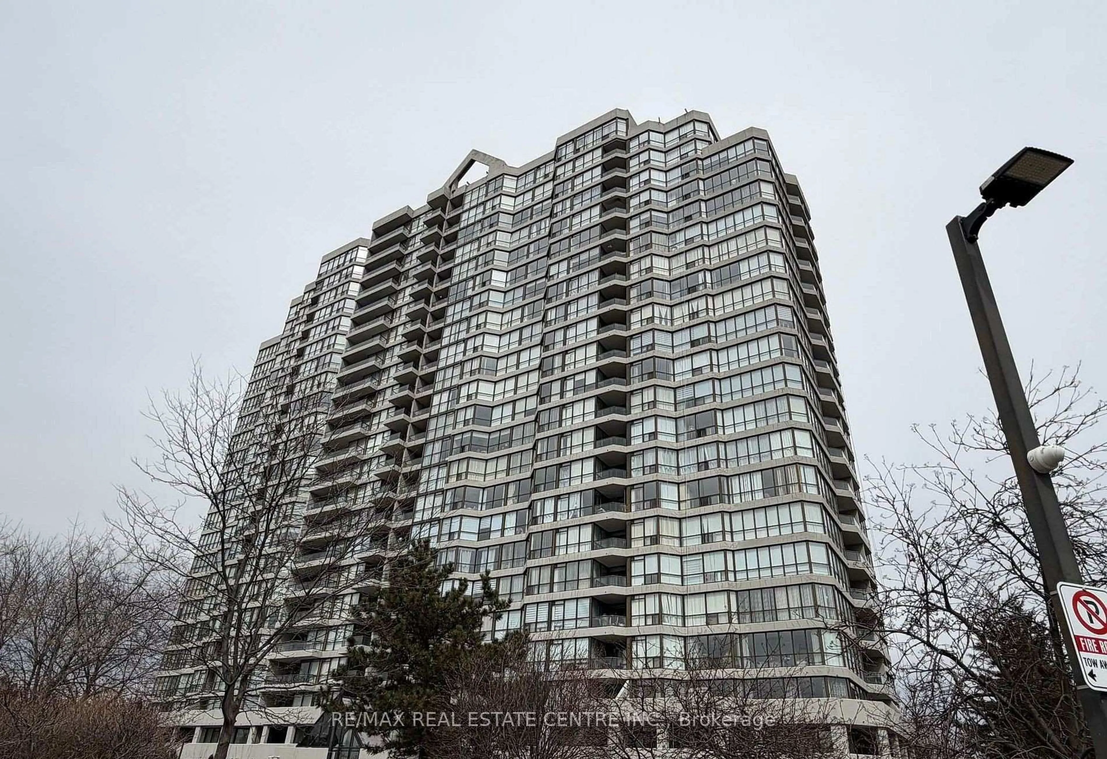 Unknown for 3 Rowntree Rd #510, Toronto Ontario M9V 5G8