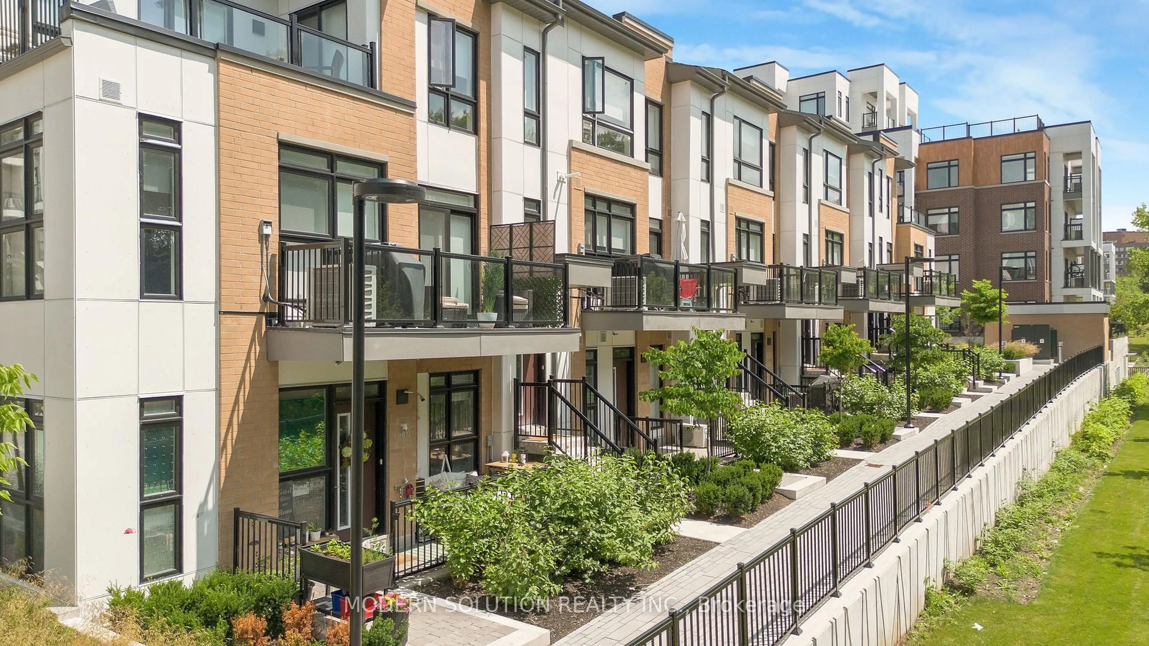 Patio, street for 155 Canon Jackson Dr #208, Toronto Ontario M6M 0E1