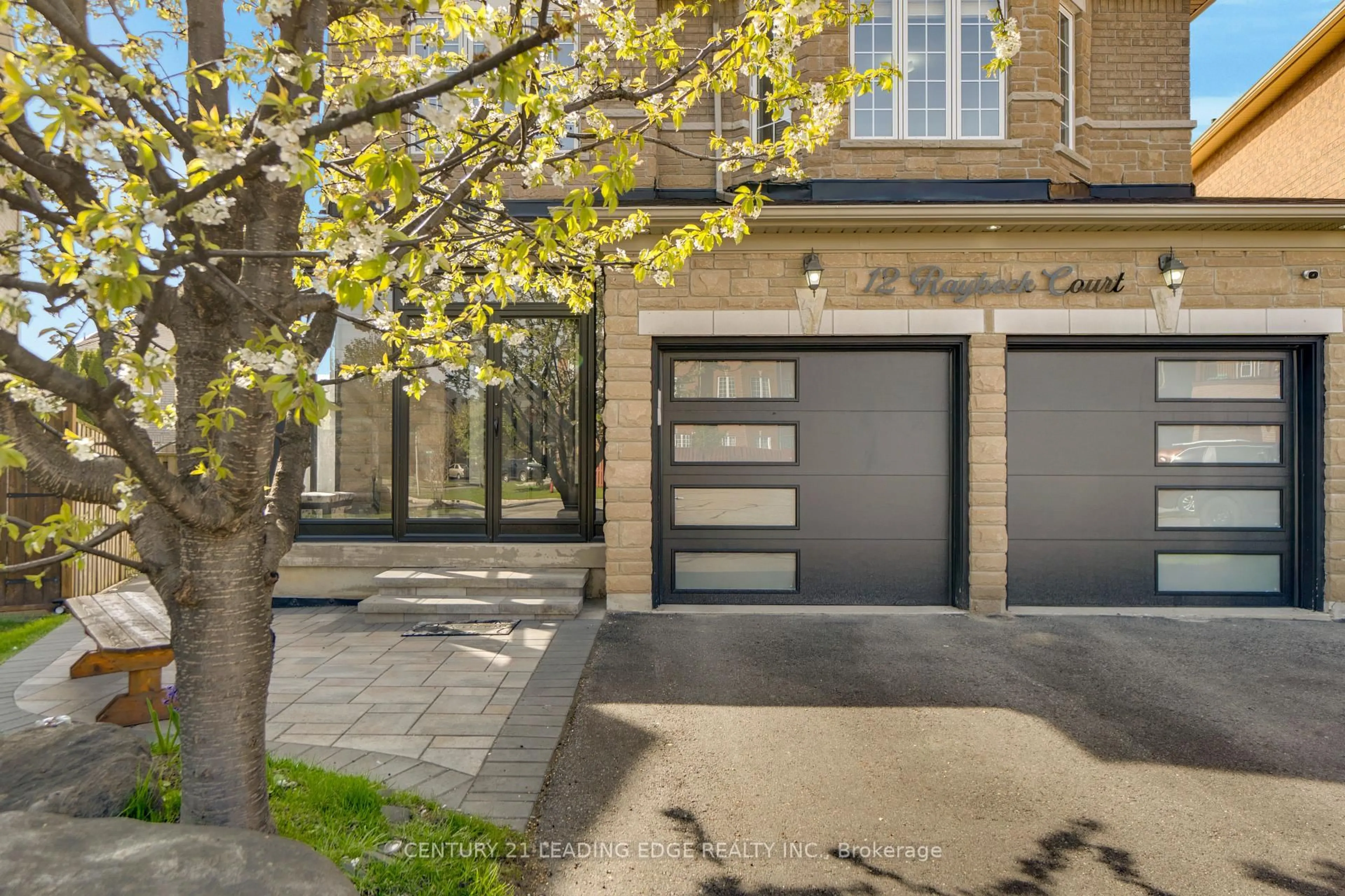 Home with brick exterior material, street for 12 Raybeck Crt, Brampton Ontario L6Y 0K1