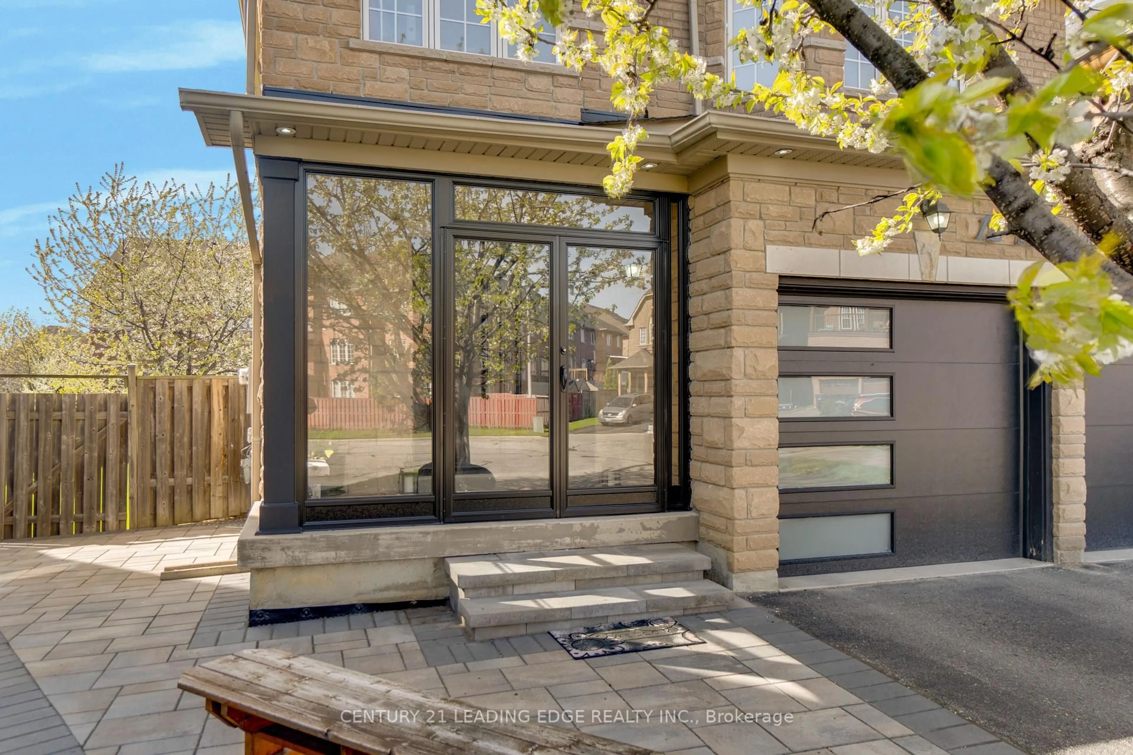 Home with brick exterior material, street for 12 Raybeck Crt, Brampton Ontario L6Y 0K1