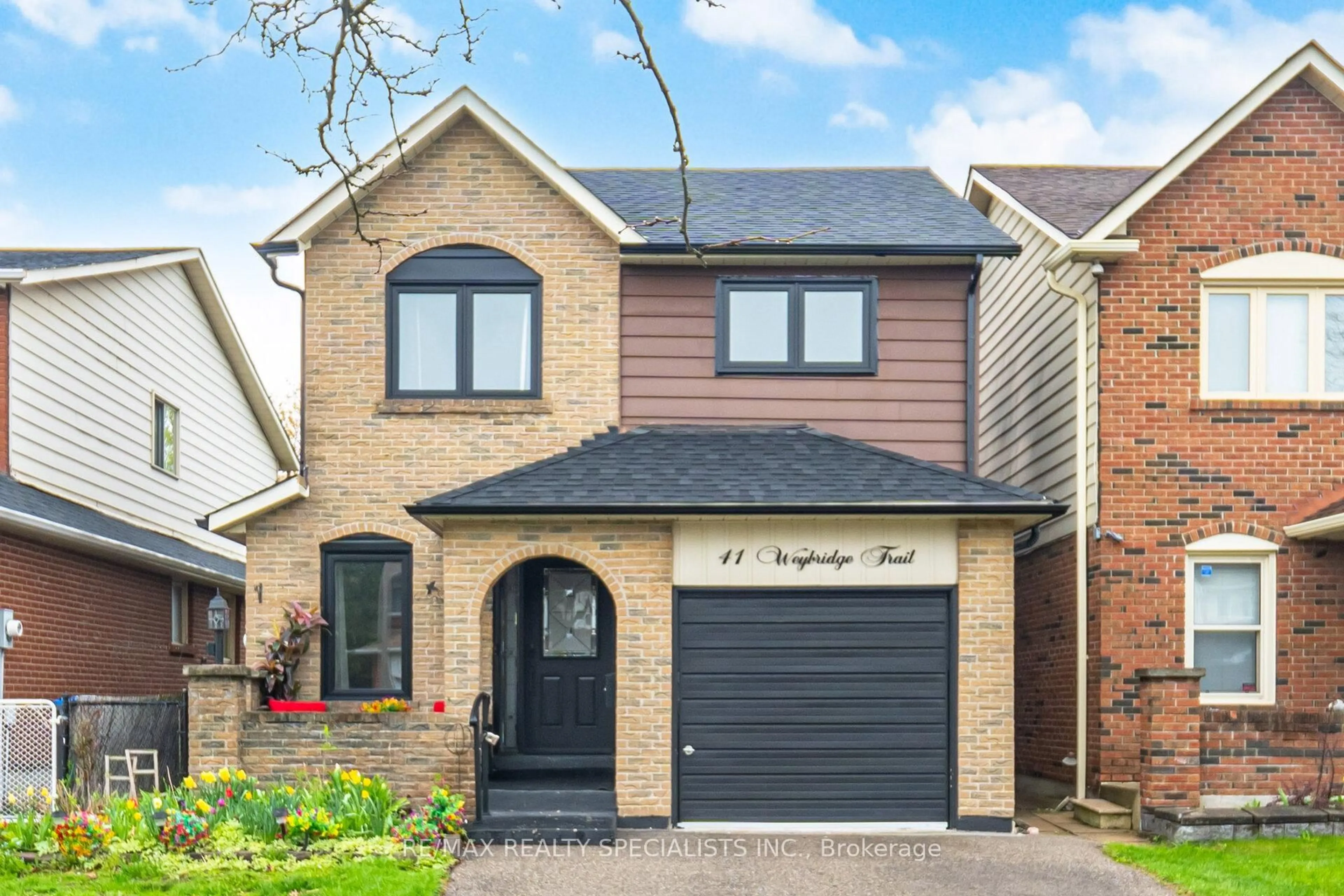 Home with brick exterior material, street for 41 Weybridge Tr, Brampton Ontario L6V 3S3