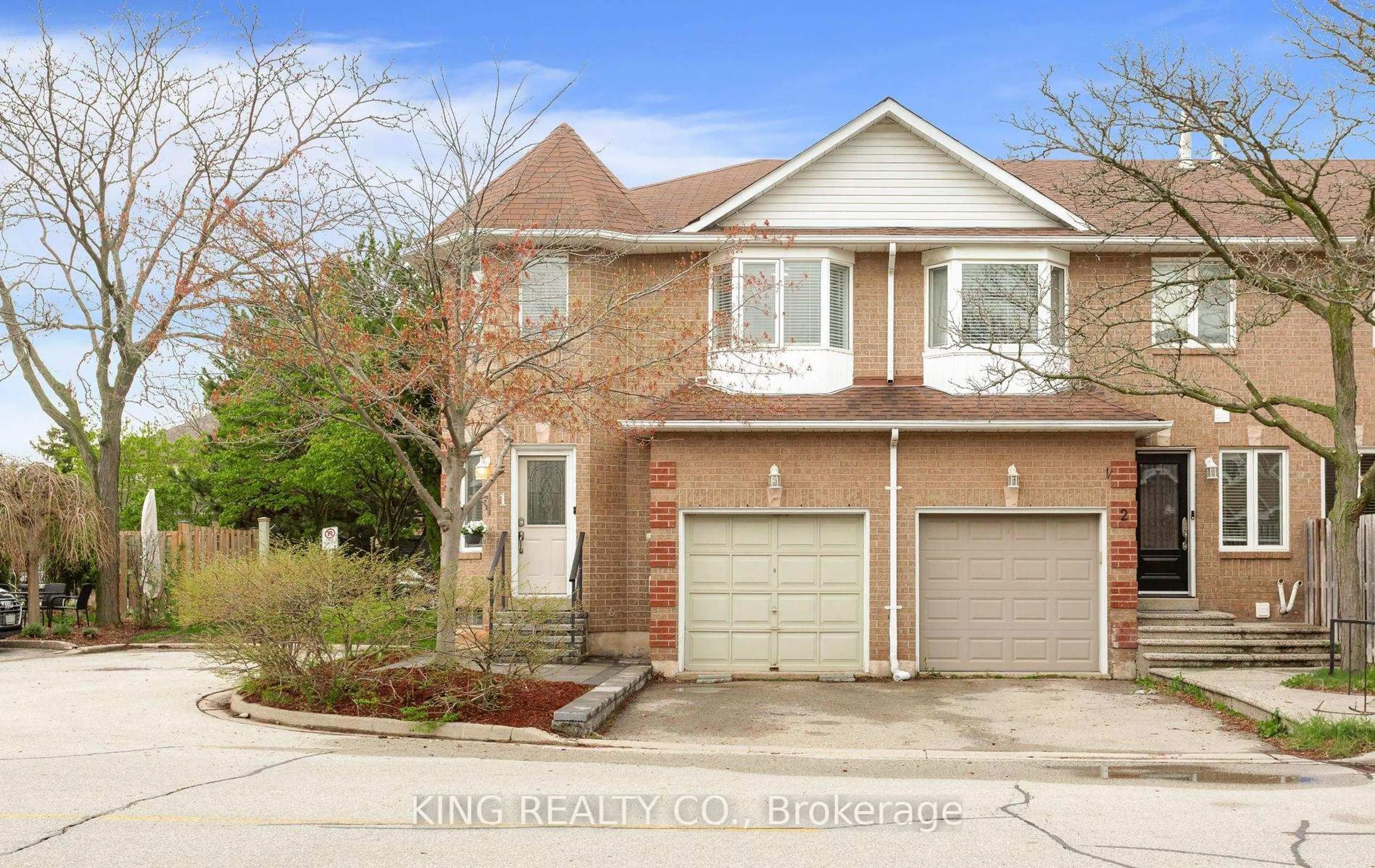 Home with brick exterior material, street for 1240 Westview Terr #1, Oakville Ontario L6M 3M4