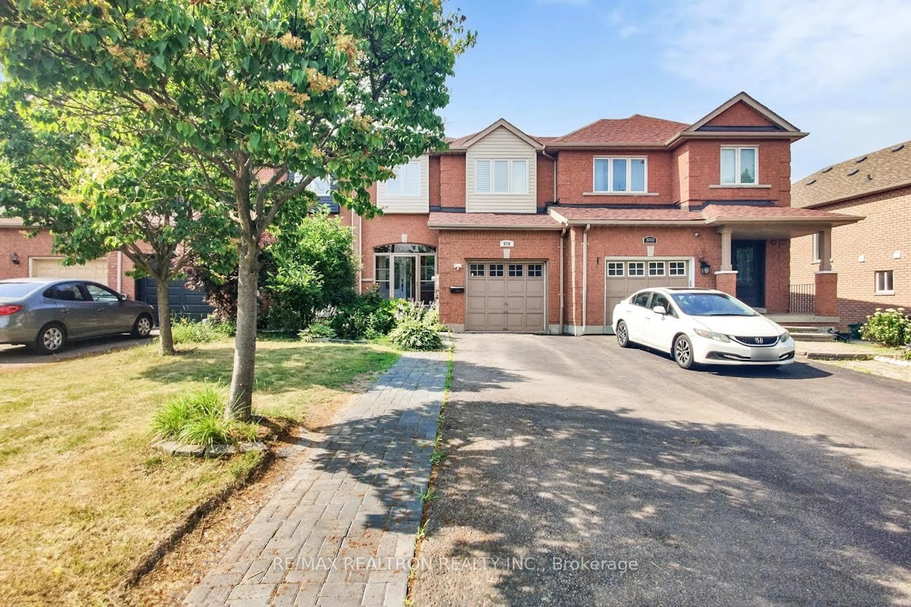 Home with brick exterior material, street for 878 Delgado Dr, Mississauga Ontario L5V 2S4