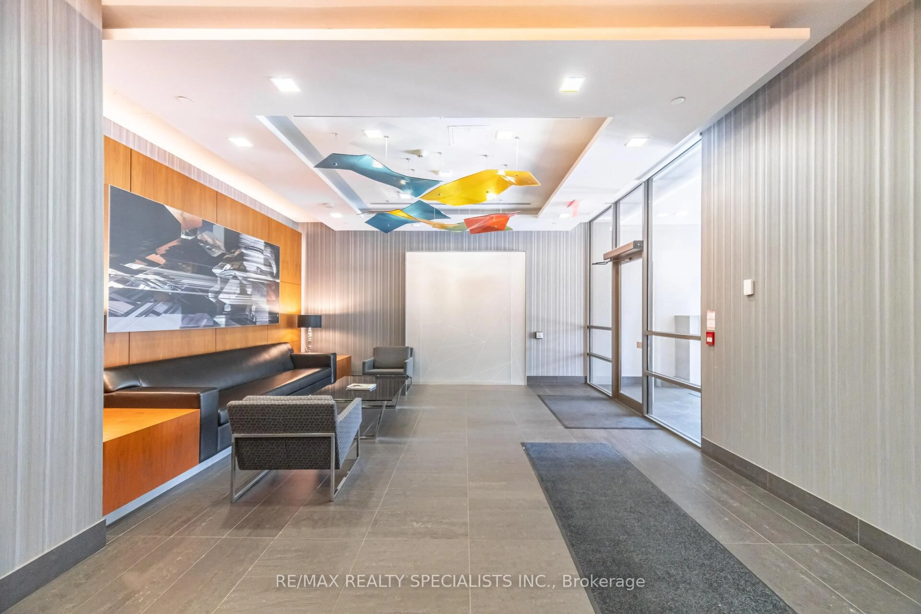 Lobby for 8 Fieldway Rd #613, Toronto Ontario M8Z 3L1
