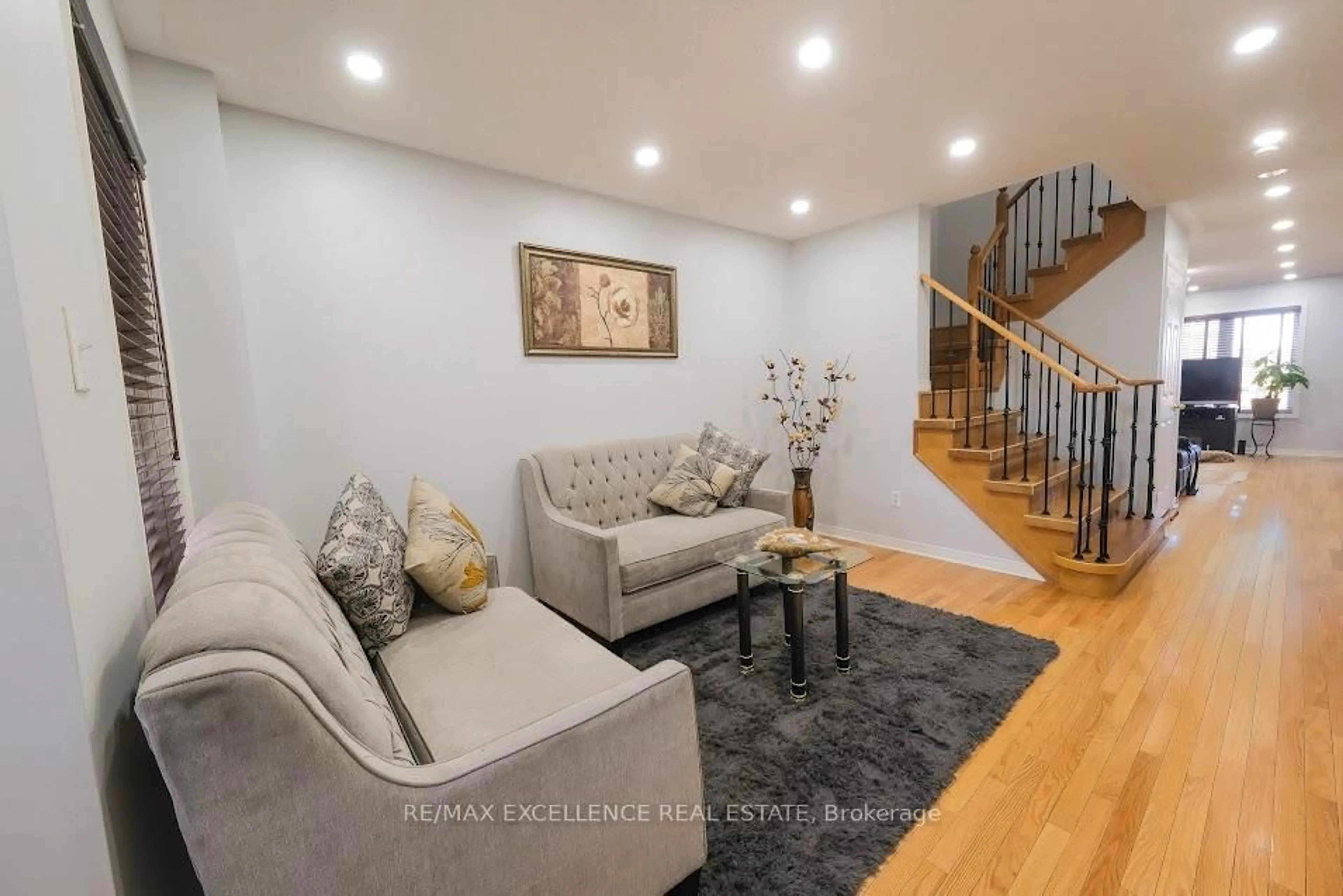 Living room with furniture, unknown for 99 Rockgarden Tr, Brampton Ontario L6R 3N1