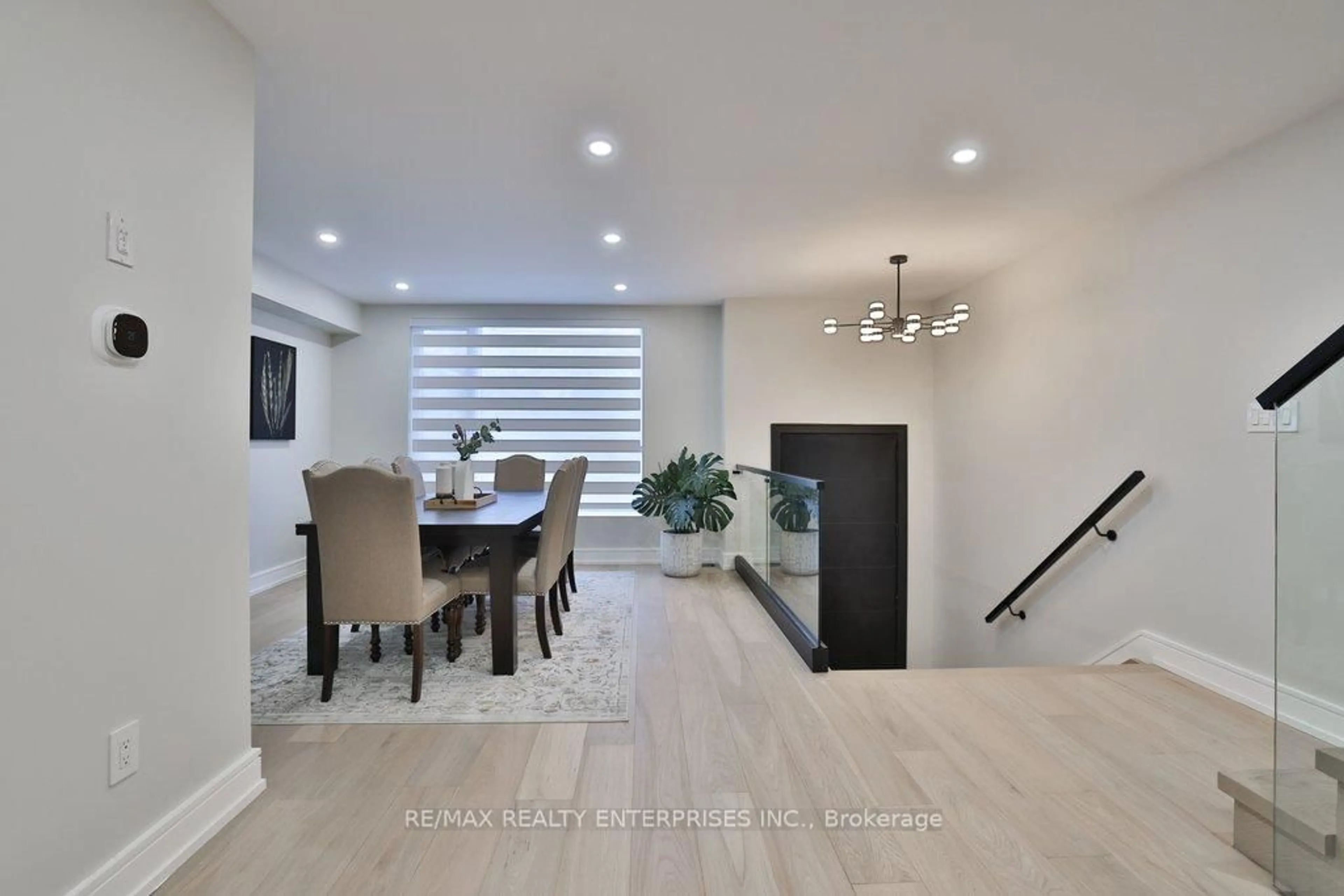 Dining room, ceramic/tile floor for 47 Thirteenth St, Toronto Ontario M8V 3H3