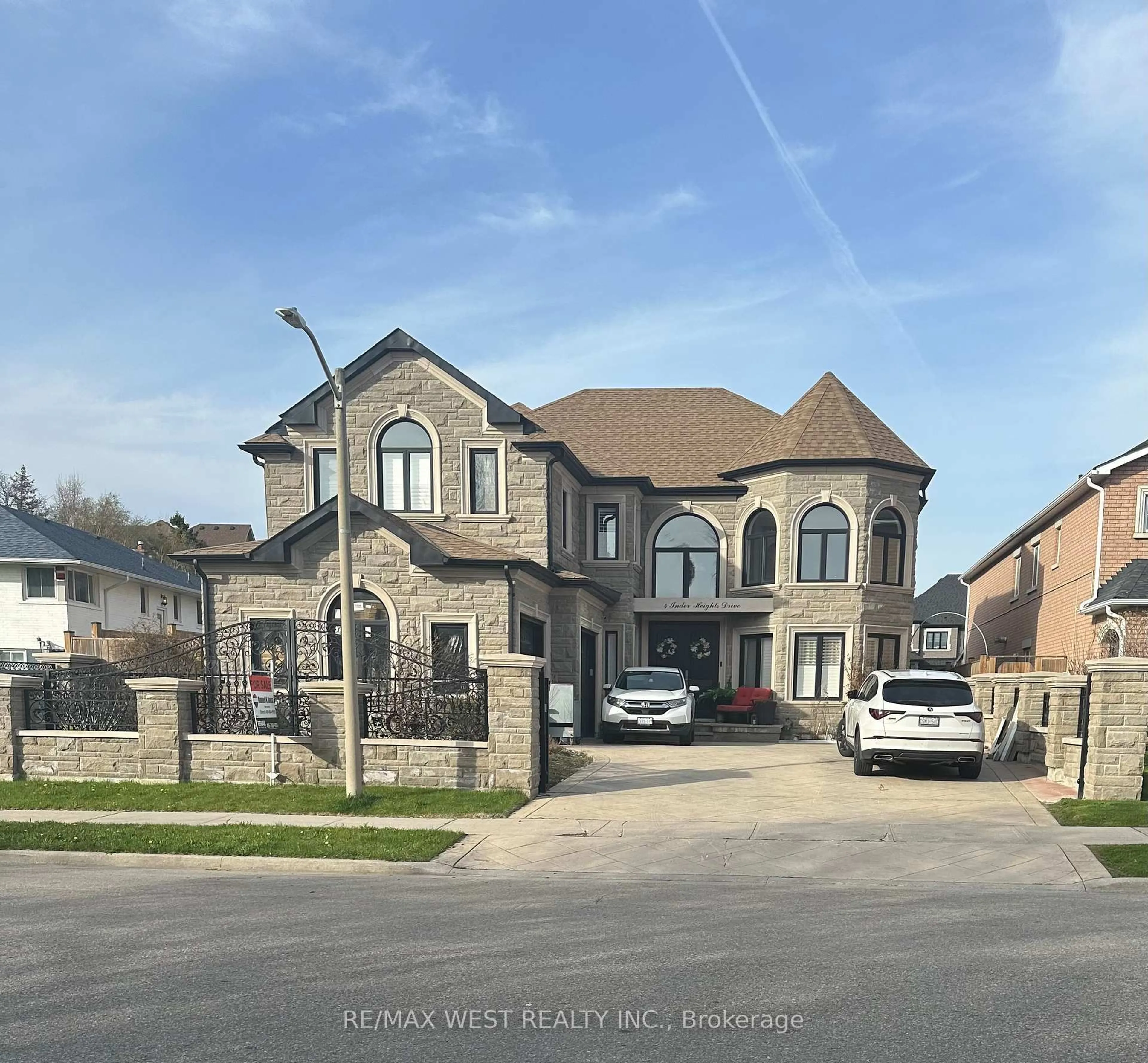 Home with brick exterior material, street for 4 Inder heights Dr, Brampton Ontario L6Z 3M4