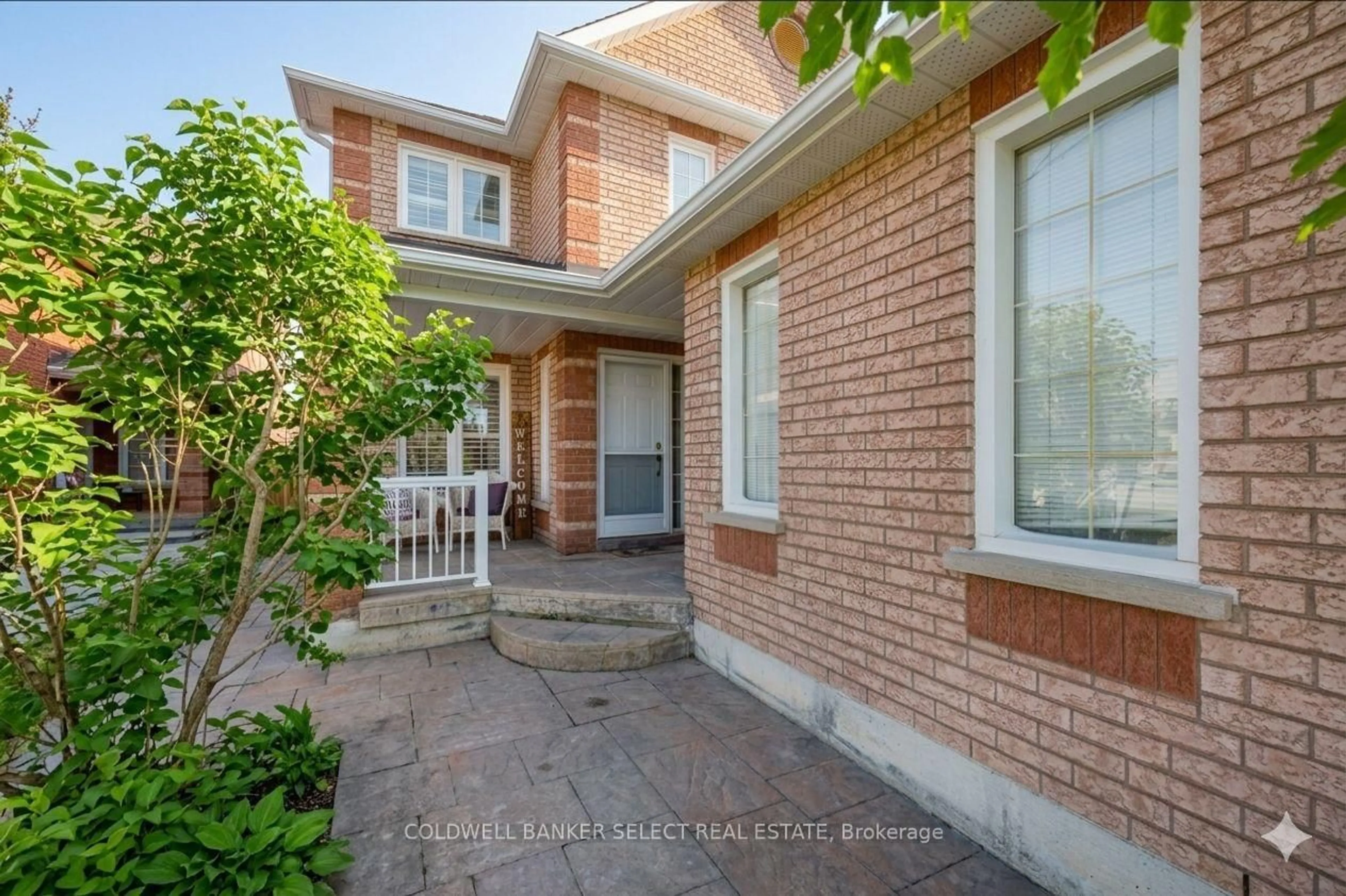 Home with brick exterior material, street for 29 Autumn Oak Crt, Caledon Ontario L7E 1X6