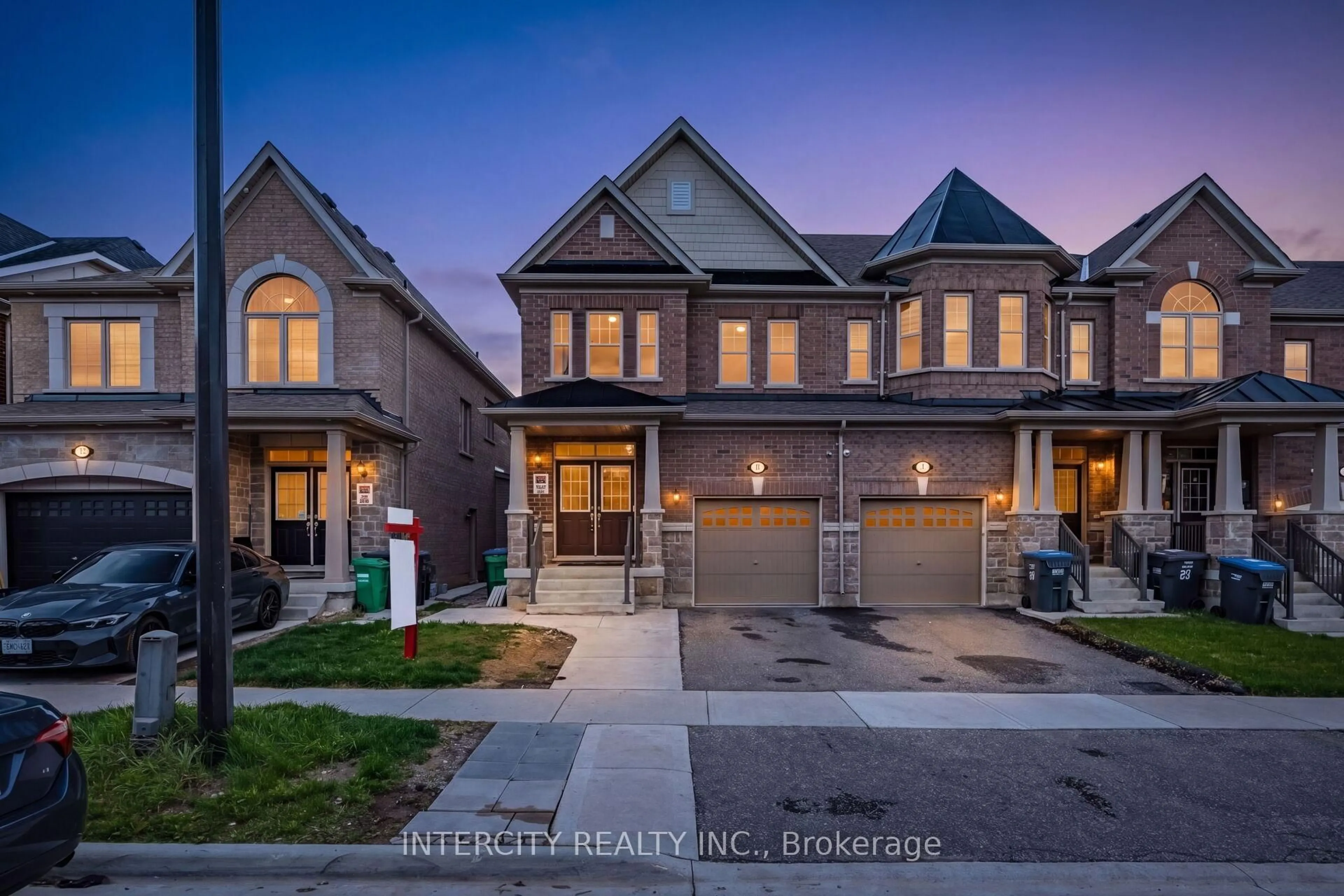 Home with brick exterior material, street for 31 Matterhorn Rd, Brampton Ontario L7A 5A3