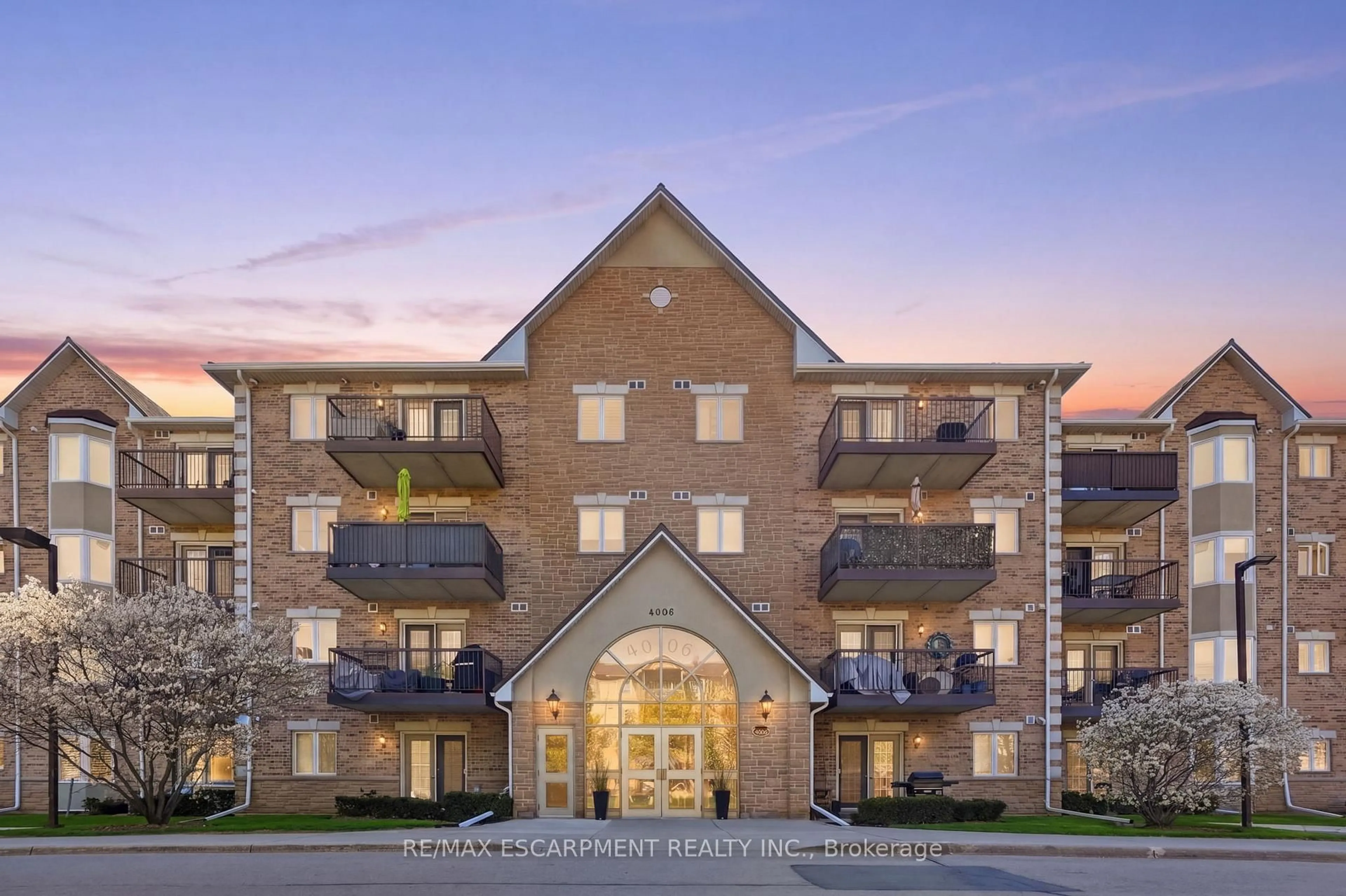 Unknown for 4006 Kilmer Dr #407, Burlington Ontario L7M 4W4