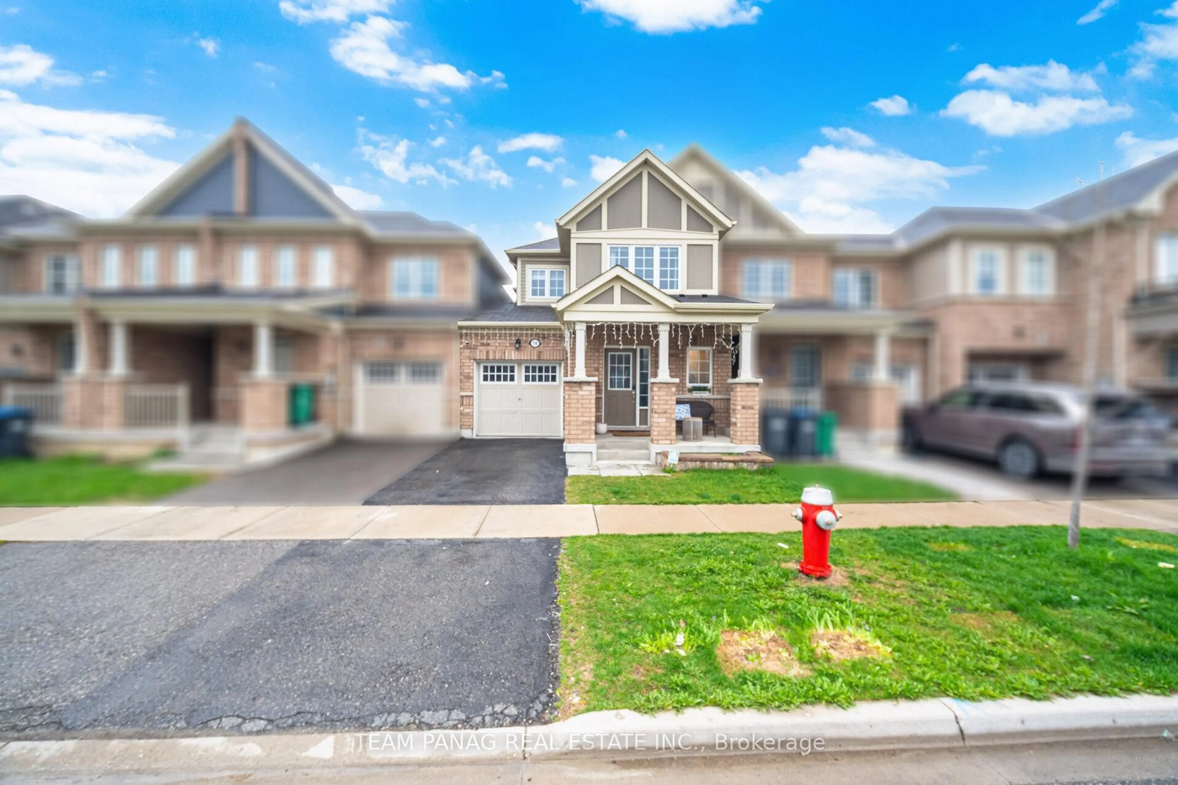 Unknown for 10 Donlamont Circ, Brampton Ontario L7A 4T5