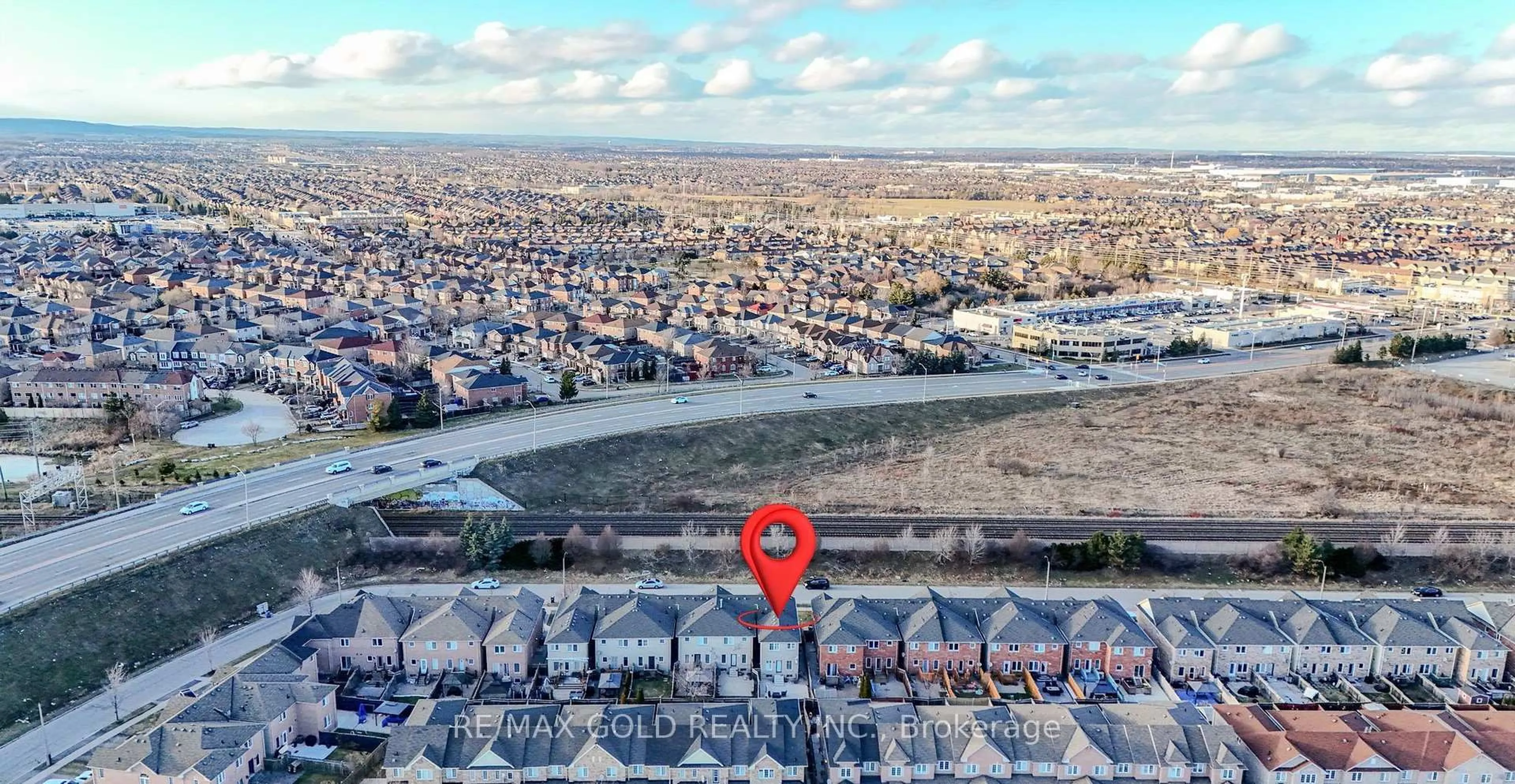 A pic from outside/outdoor area/front of a property/back of a property/a pic from drone, water/lake/river/ocean view for 109 Crystal Glen Cres, Brampton Ontario L6X 0K8