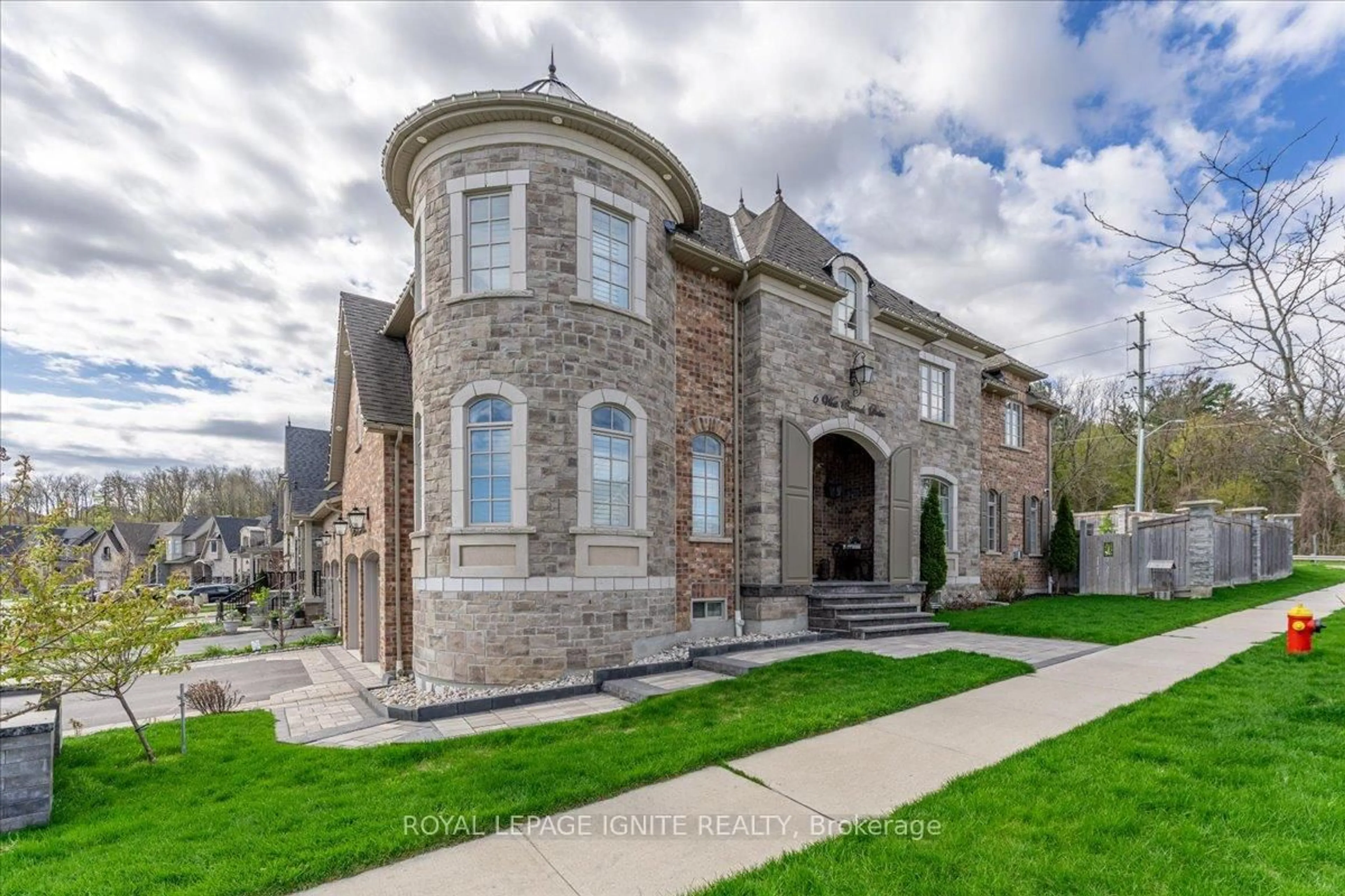 Home with brick exterior material, street for 6 West Branch Dr, Halton Hills Ontario L7G 0J6