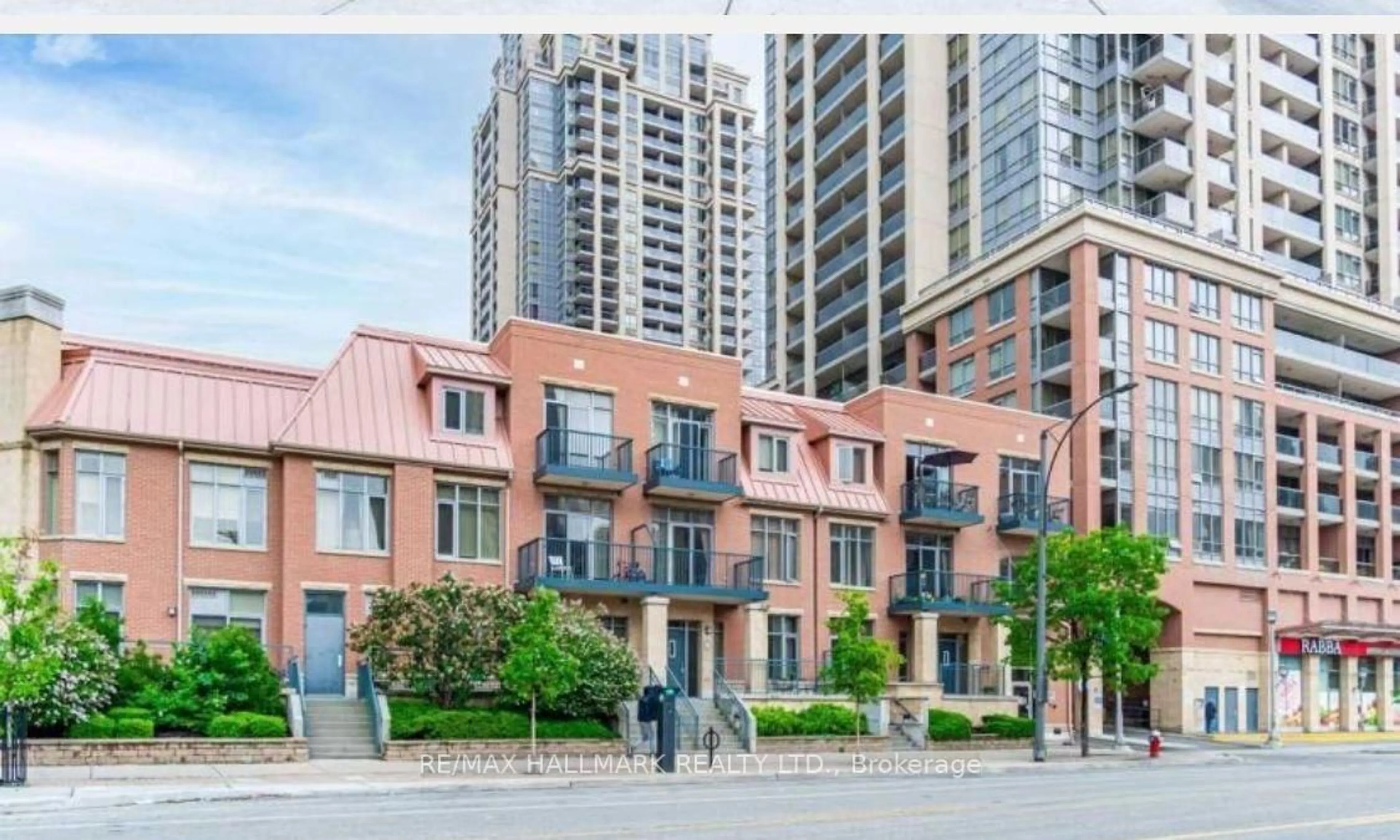 Unknown for 320 City Centre Dr #318, Mississauga Ontario L5B 4P8
