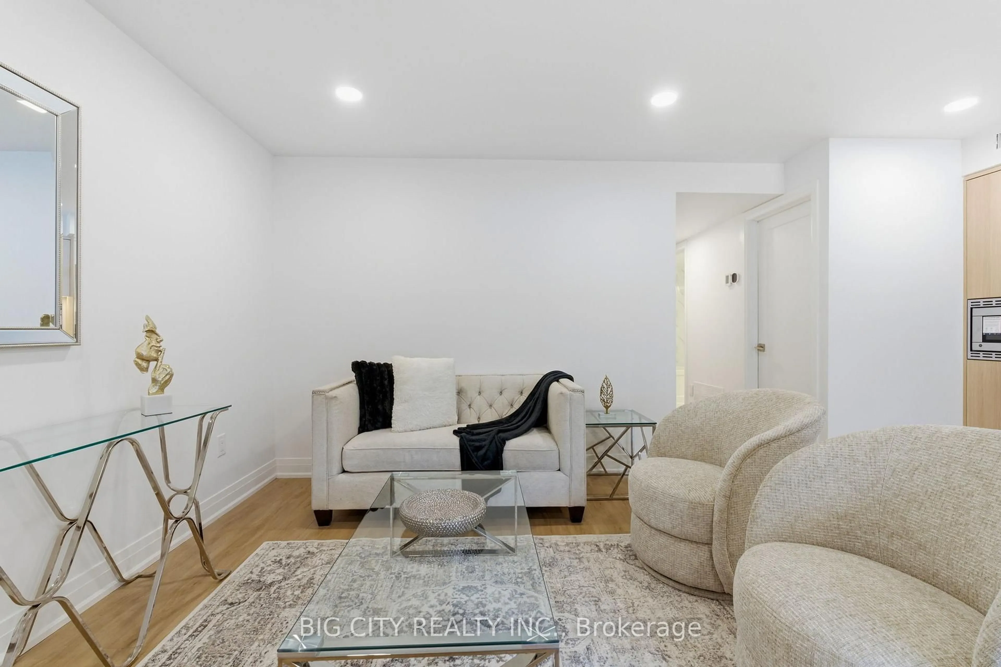 Living room with furniture, unknown for 68 Westholme Ave #1, Toronto Ontario M6P 3B8
