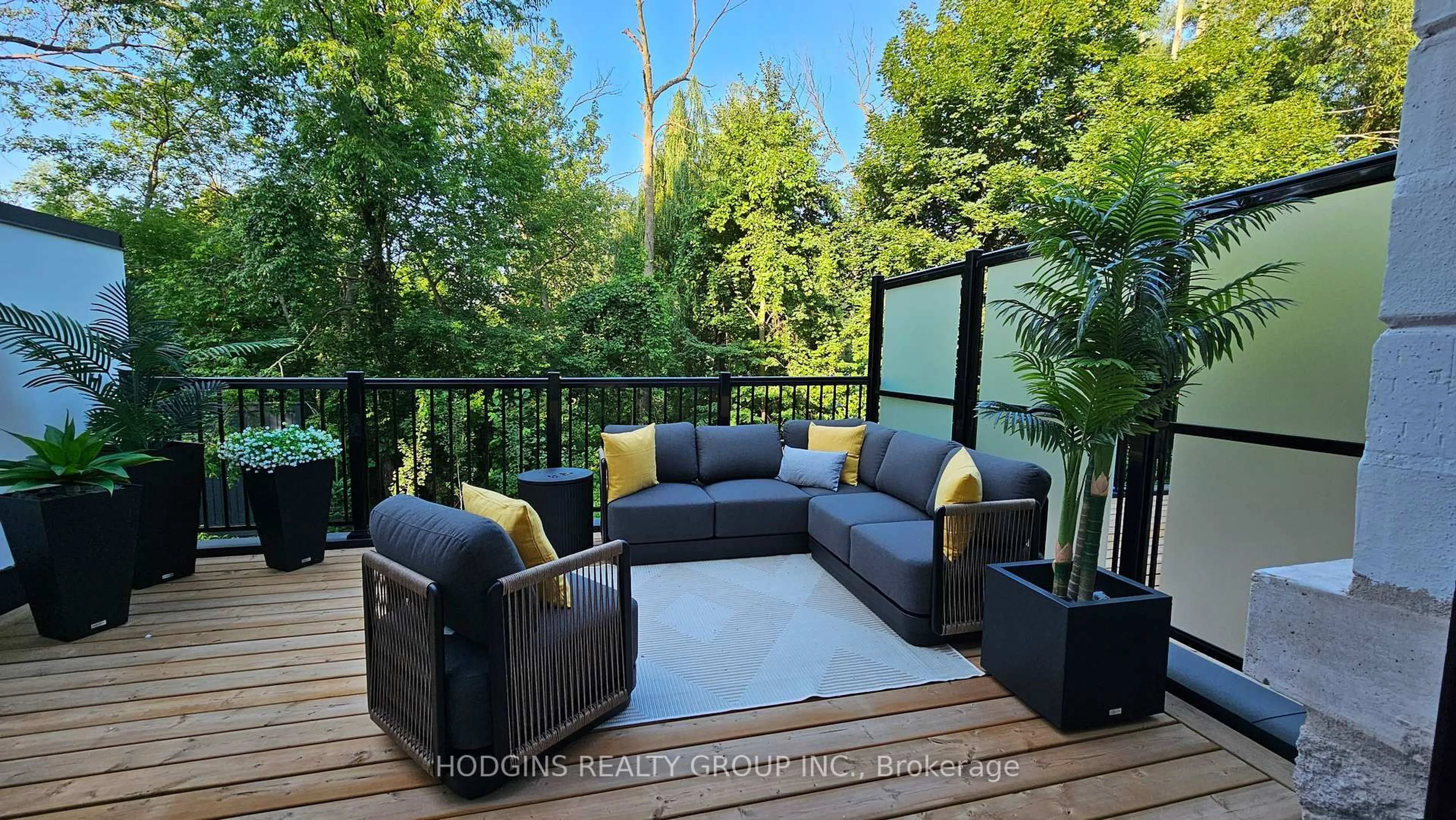 Patio, forest/trees view for 1138 Mona Rd #13, Mississauga Ontario L5G 0C8