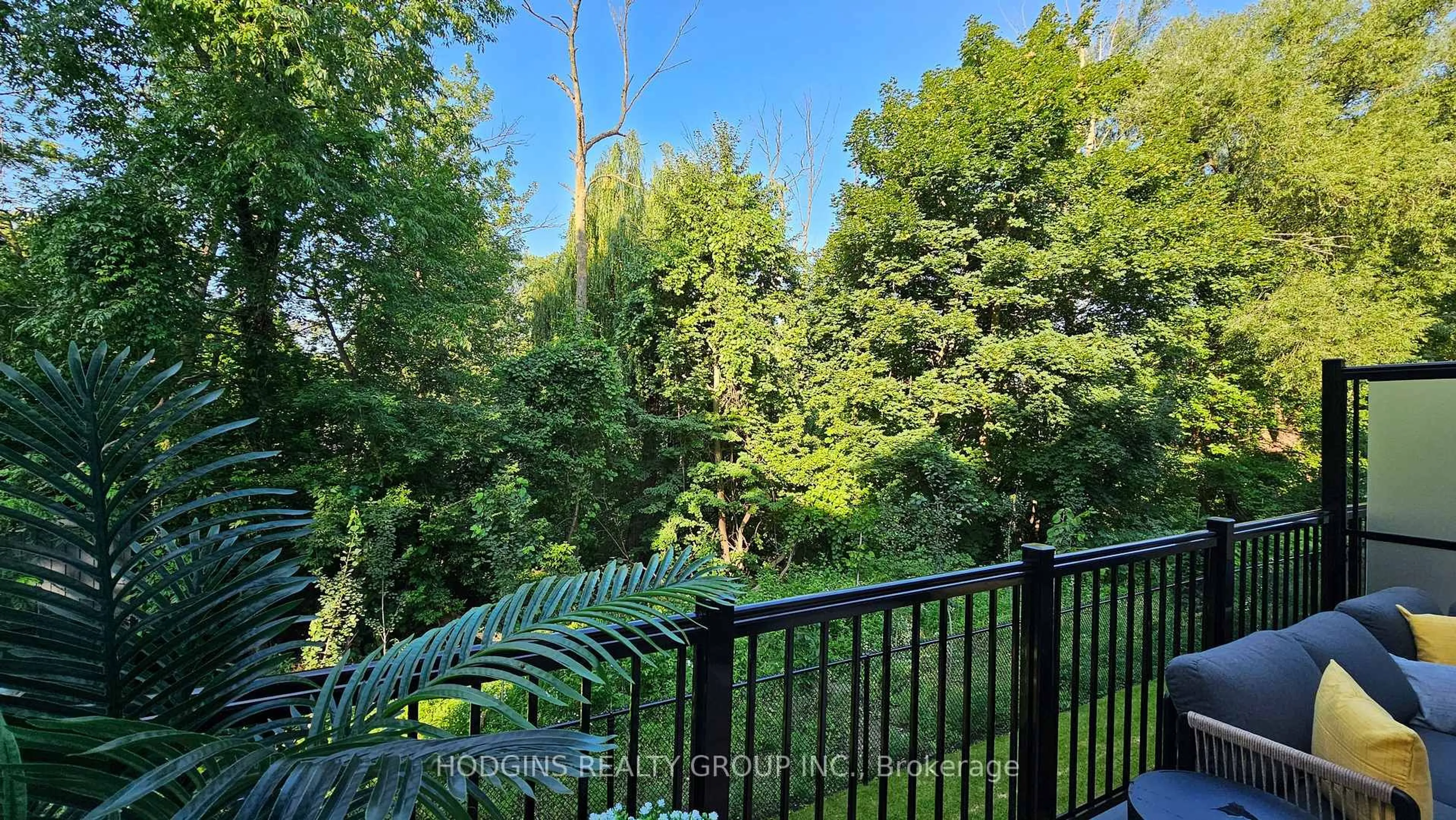 A pic from outside/outdoor area/front of a property/back of a property/a pic from drone, forest/trees view for 1138 Mona Rd #13, Mississauga Ontario L5G 0C8