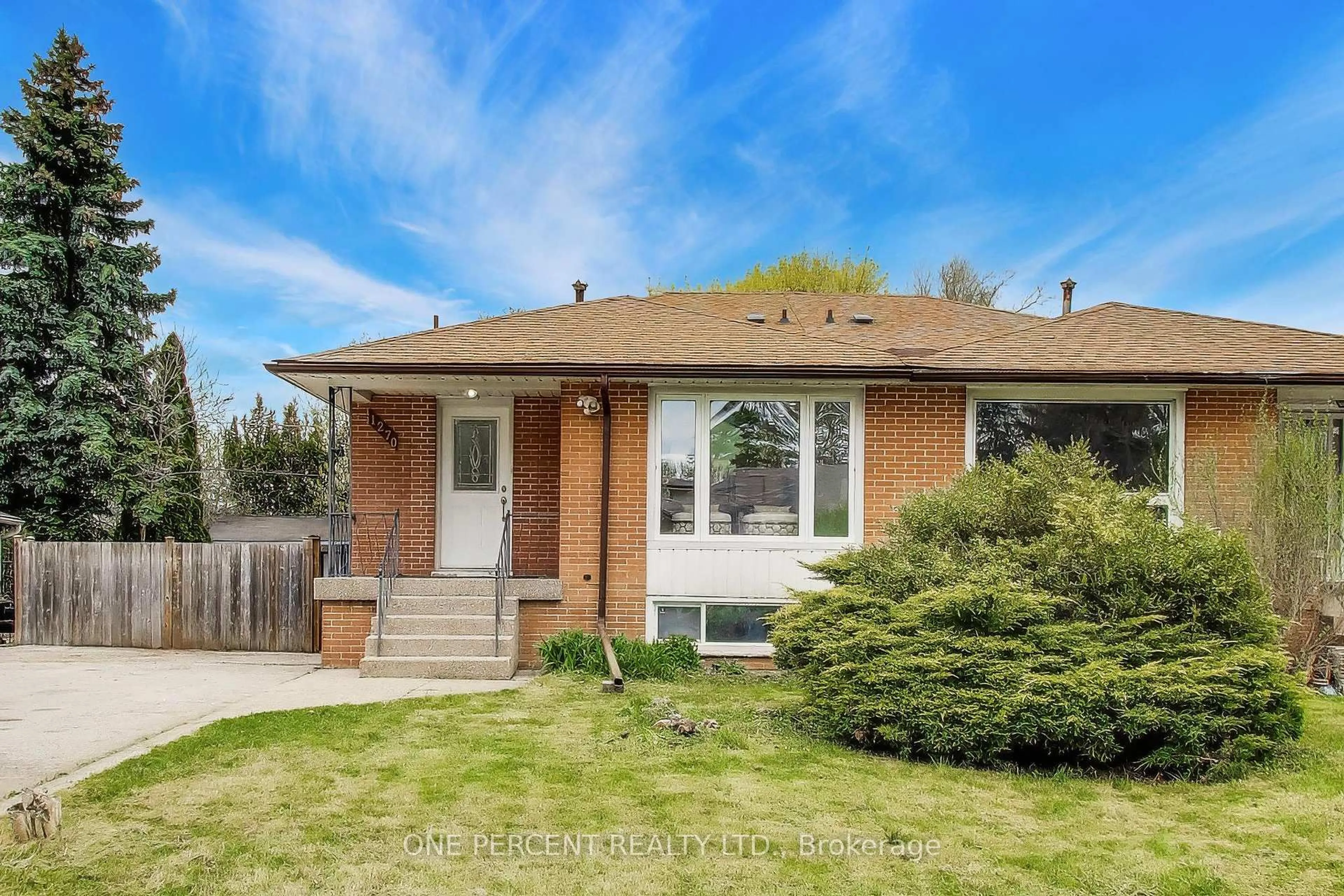 Home with brick exterior material, street for 1270 Pallatine Dr, Oakville Ontario L6H 1Z2