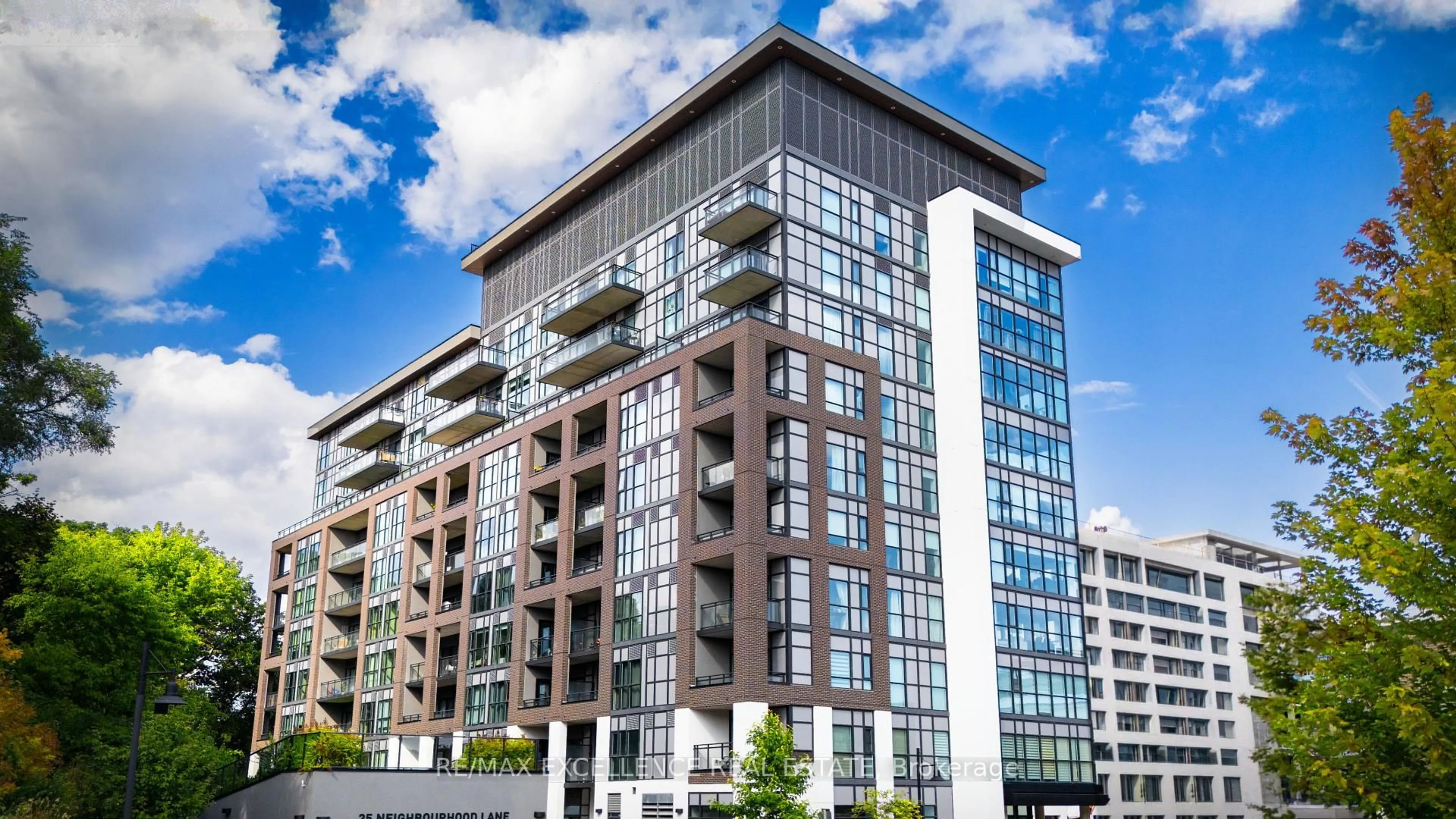 Home with vinyl exterior material, building for 25 Neighbourhood Lane #507, Toronto Ontario M8Y 0C4
