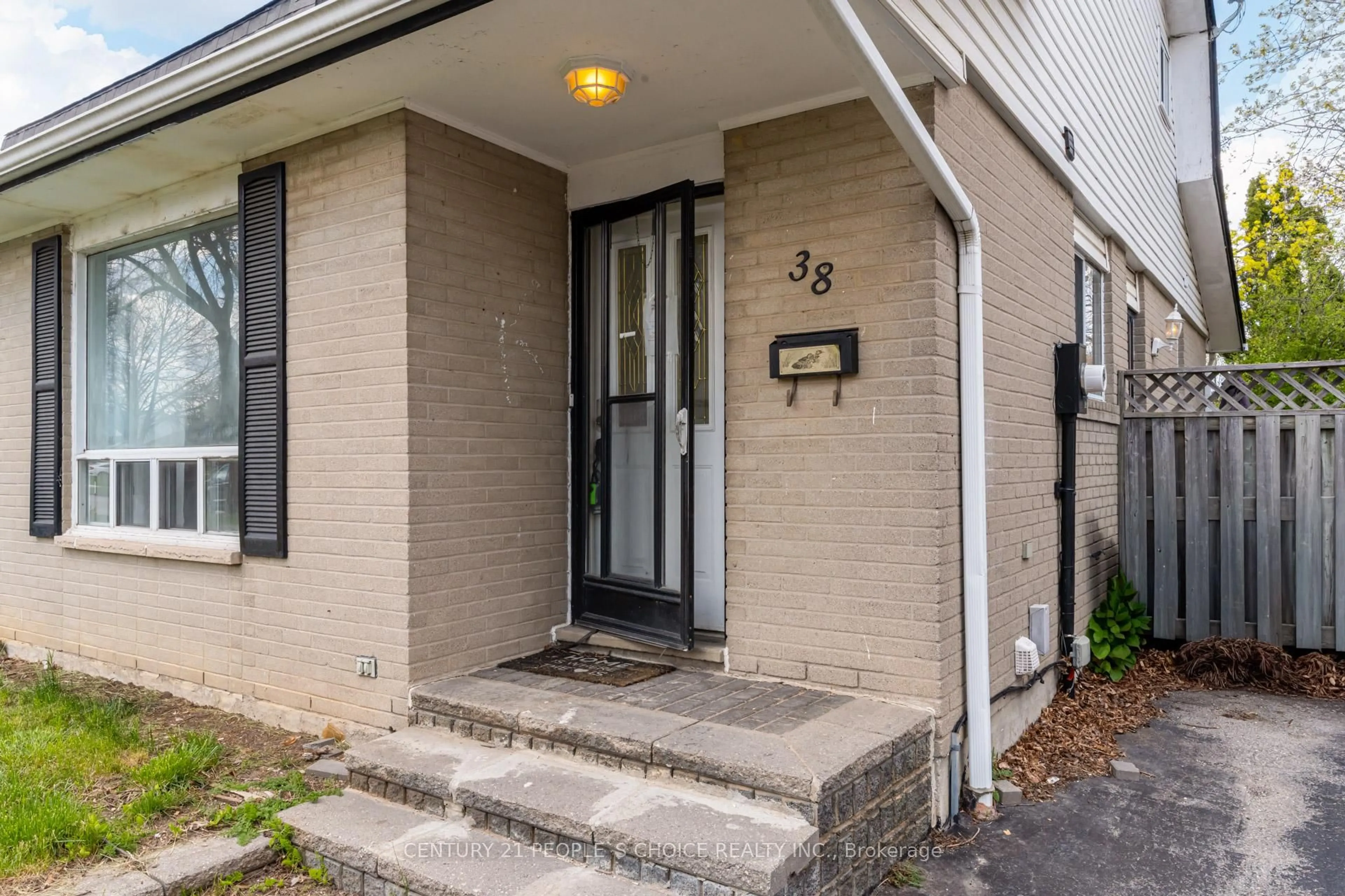 Unknown for 38 Tindale Rd, Brampton Ontario L6V 2G9