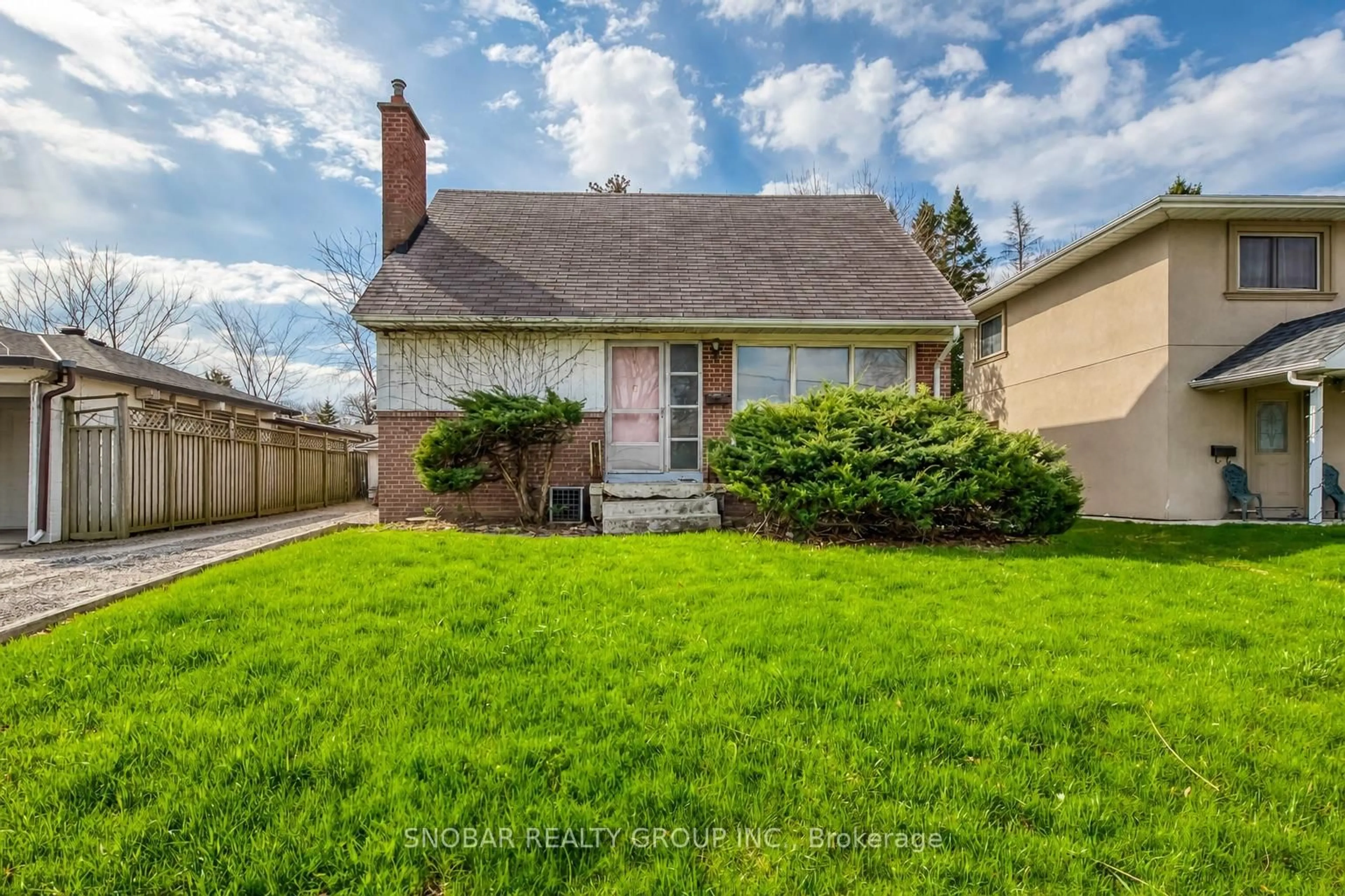 Unknown for 53 Lavington Dr, Toronto Ontario M9R 2H3