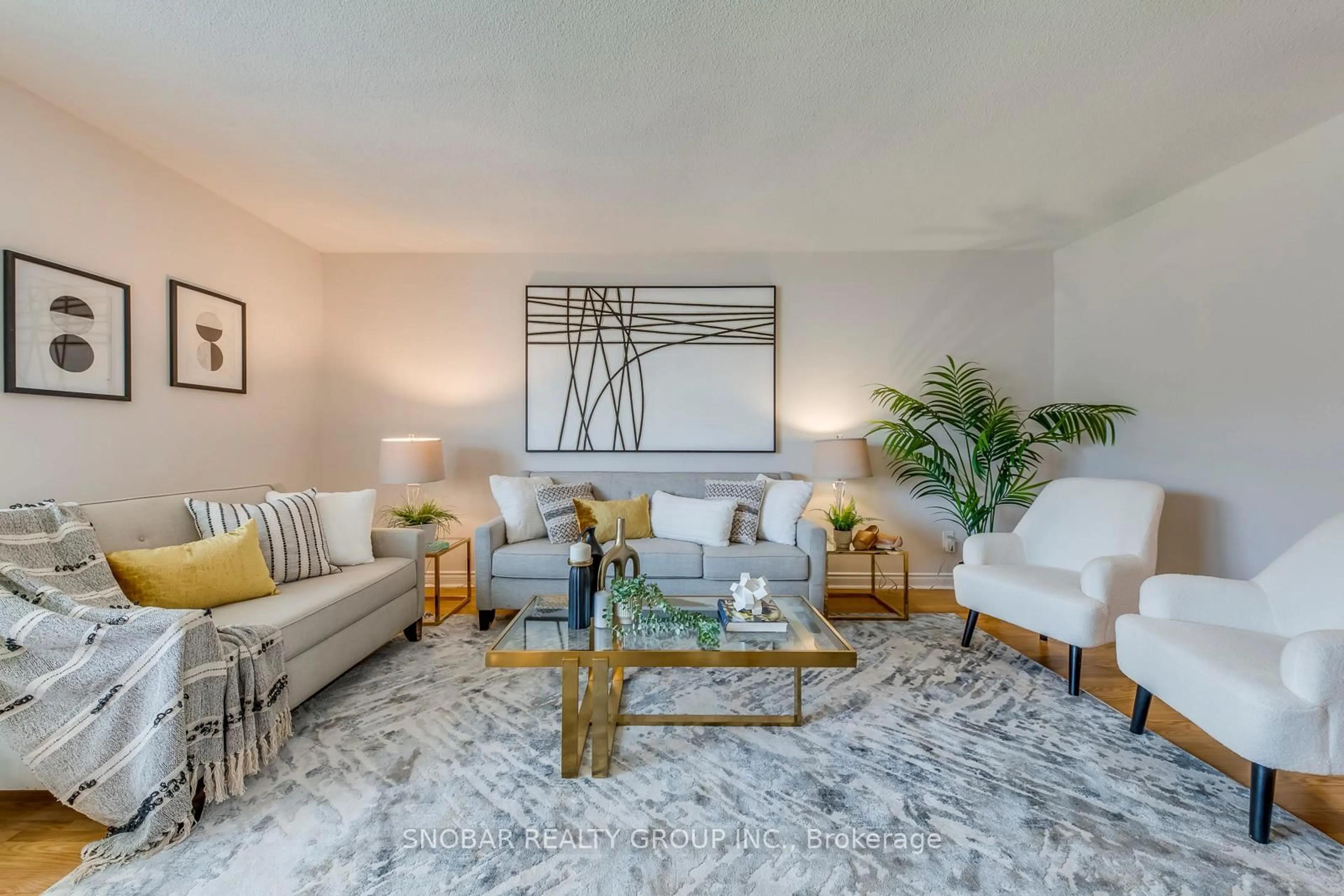 Living room with furniture, unknown for 70 Lavington Dr, Toronto Ontario M9R 2H4