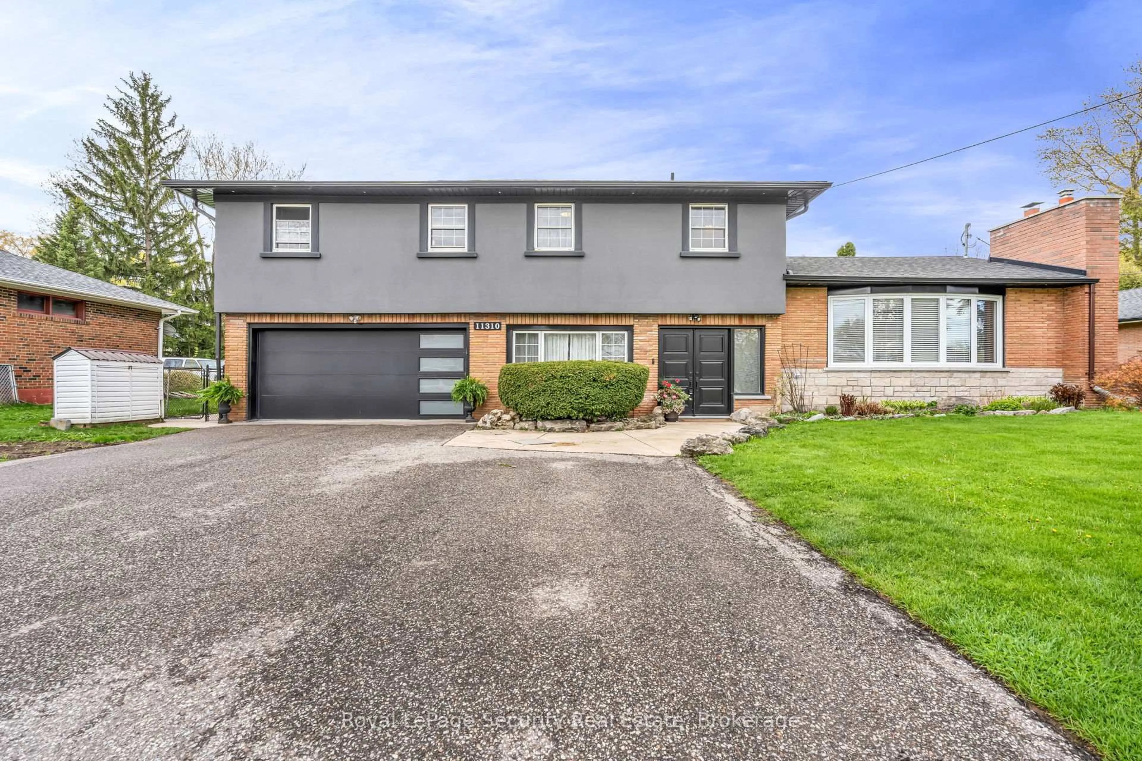 Home with brick exterior material, street for 11310 Trafalgar Rd, Halton Hills Ontario L7G 4S5