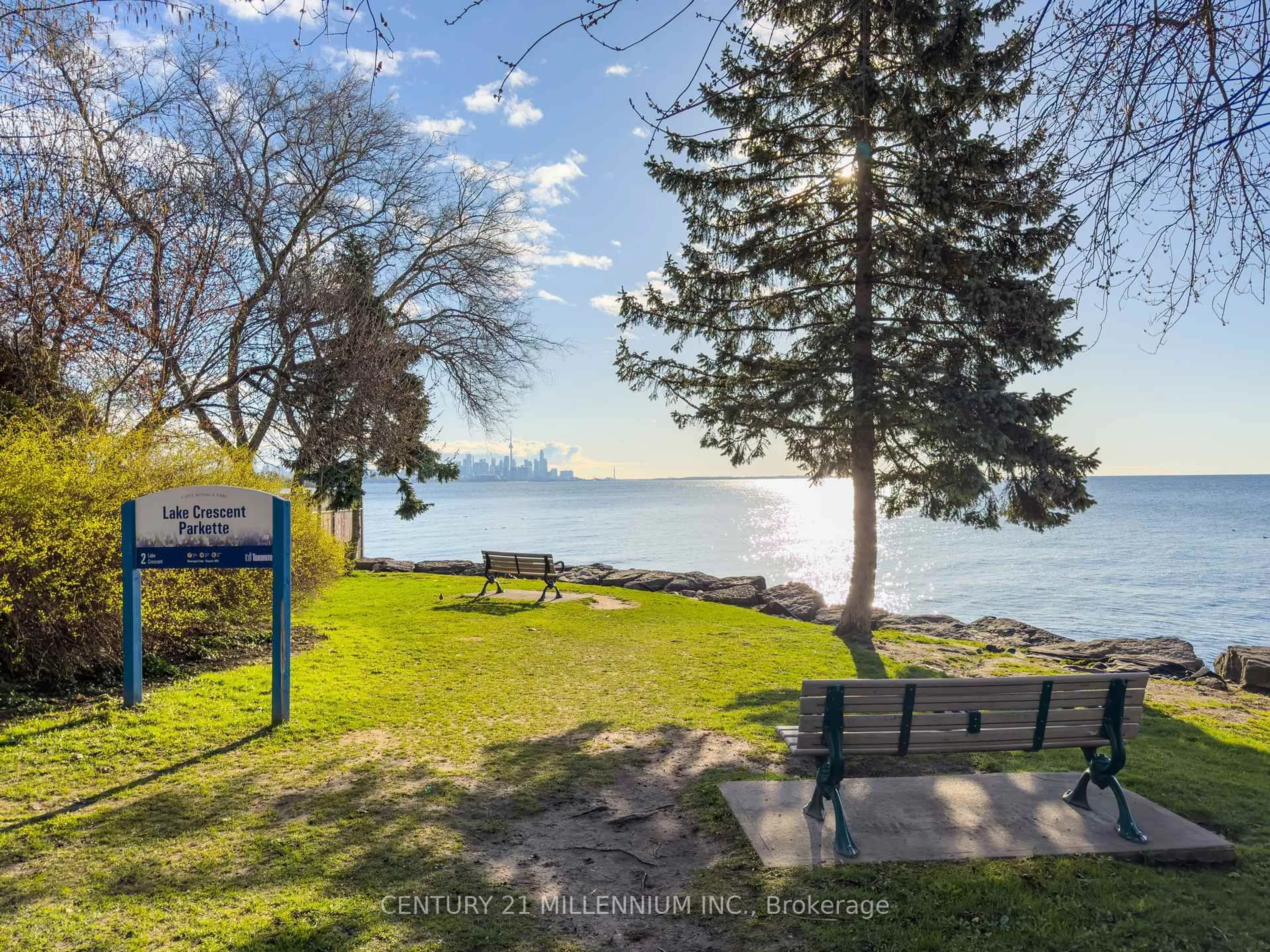 A pic from outside/outdoor area/front of a property/back of a property/a pic from drone, water/lake/river/ocean view for 2585 Lake Shore Blvd, Toronto Ontario M8V 1G3