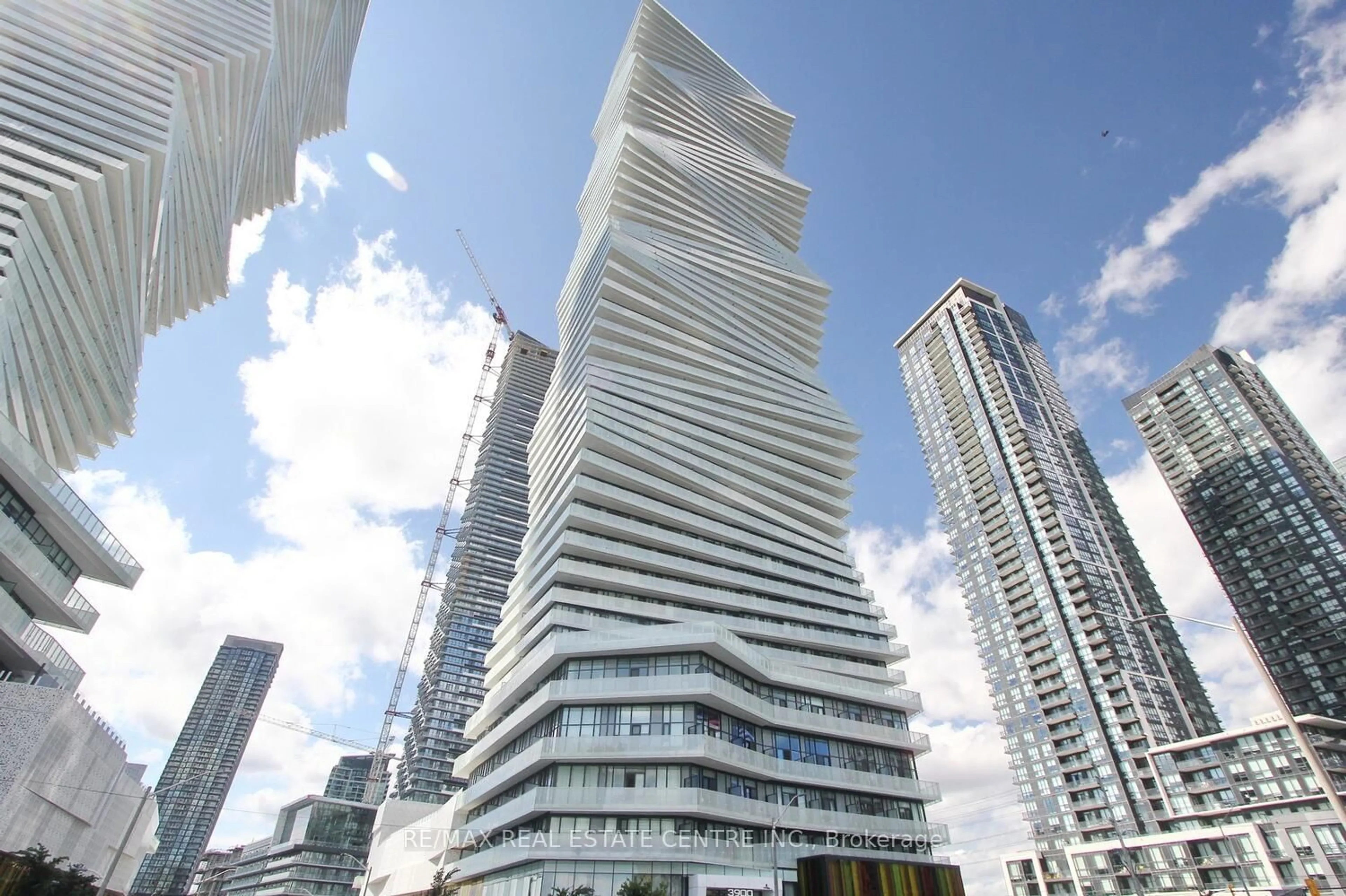 Unknown for 3900 Confederation Pkwy #3602, Mississauga Ontario L5B 4M6