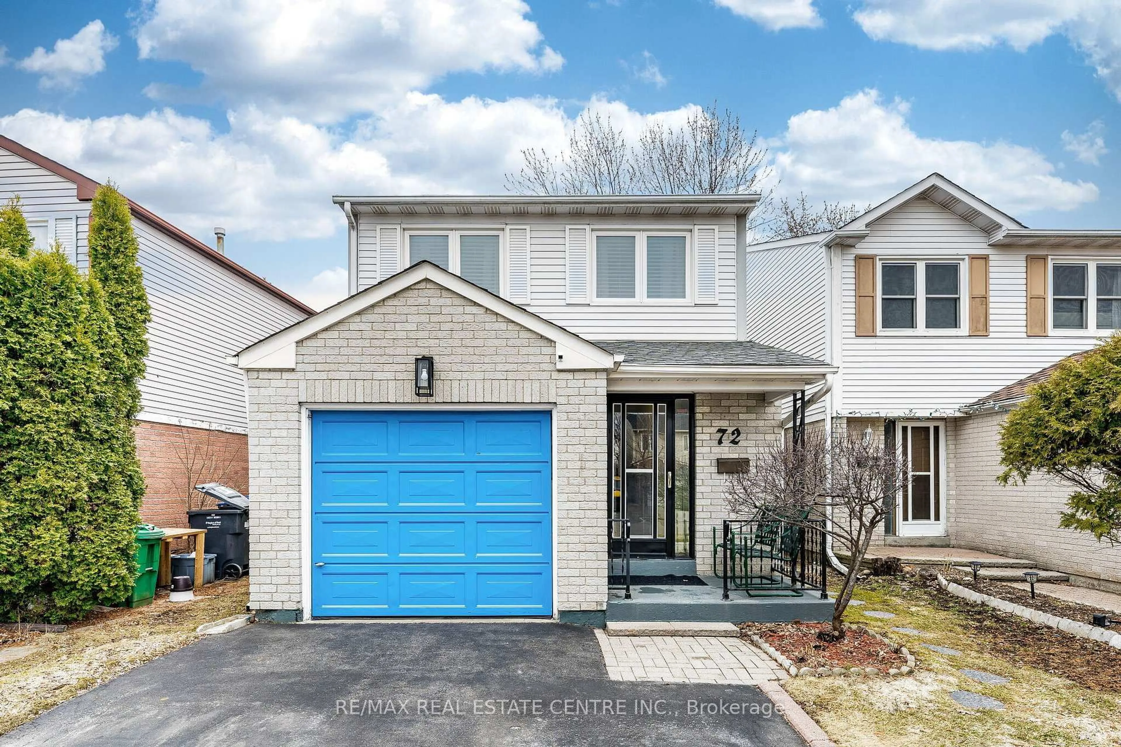 Home with brick exterior material, street for 72 Malabar Cres, Brampton Ontario L6S 3X8