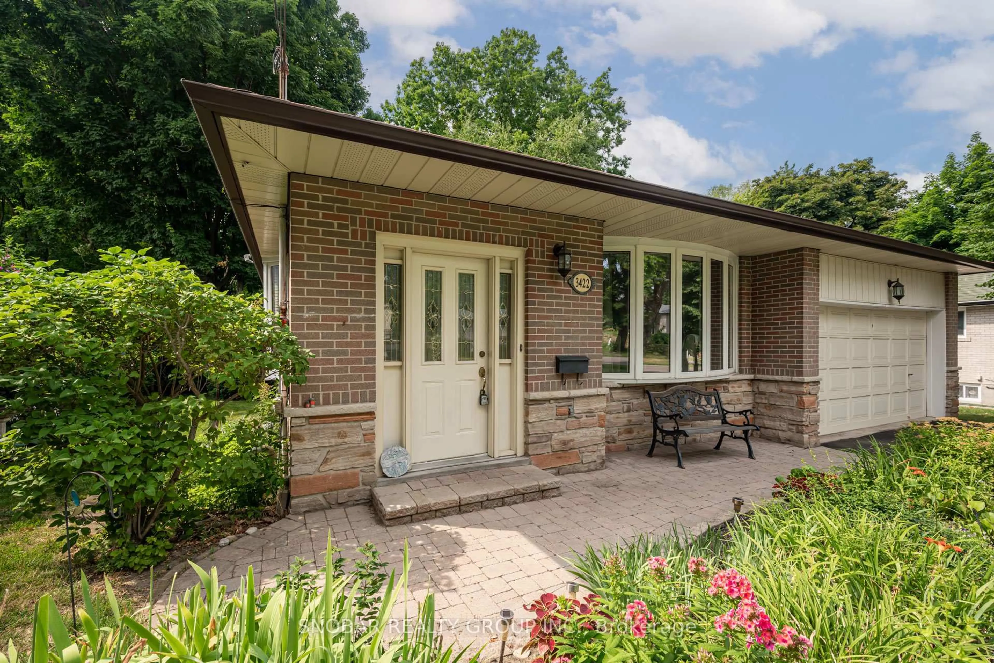 Home with brick exterior material, street for 3422 Credit Heights Dr, Mississauga Ontario L5C 2L9