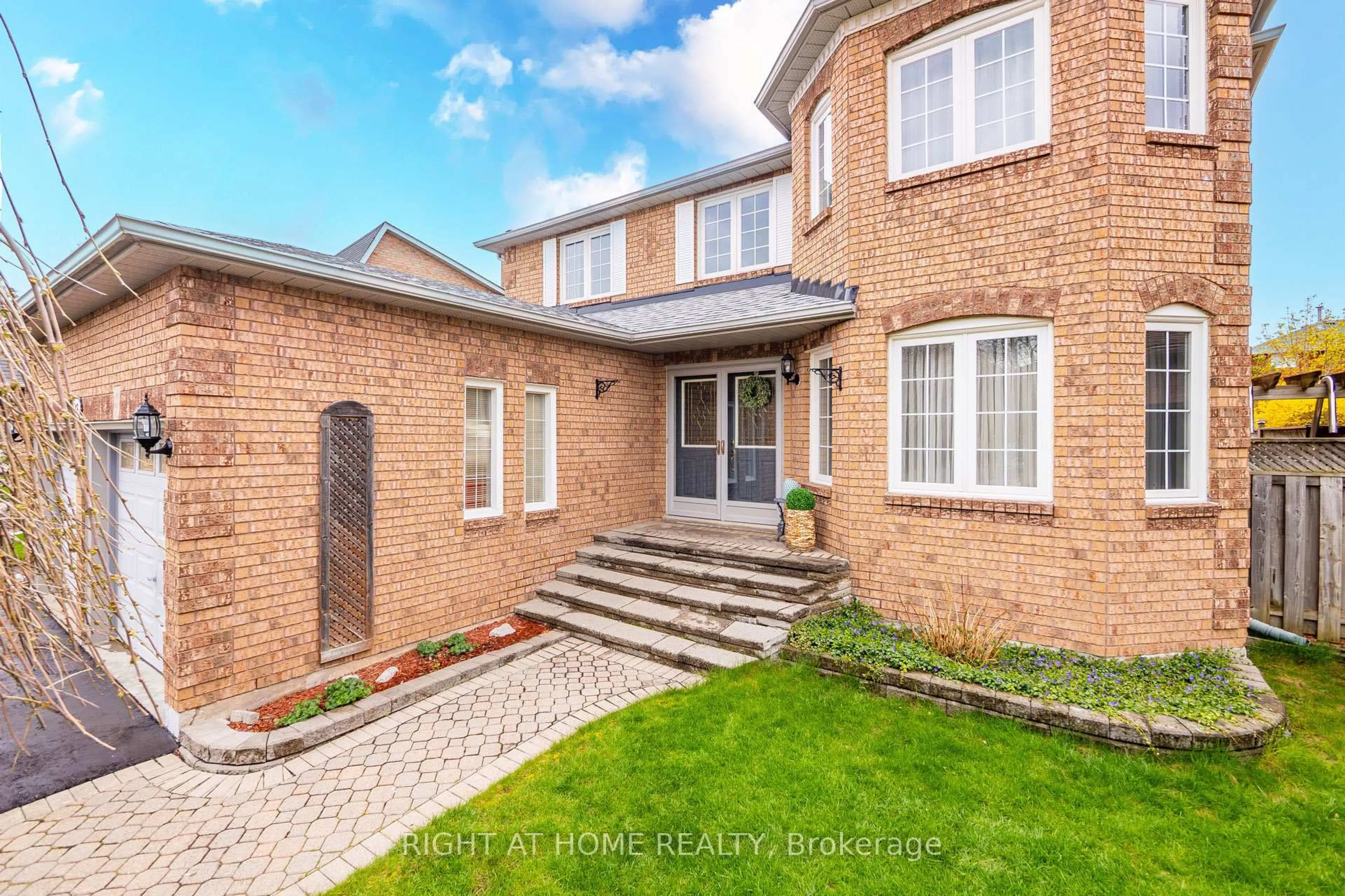Home with brick exterior material, street for 17 Eaton St, Halton Hills Ontario L7G 5L4
