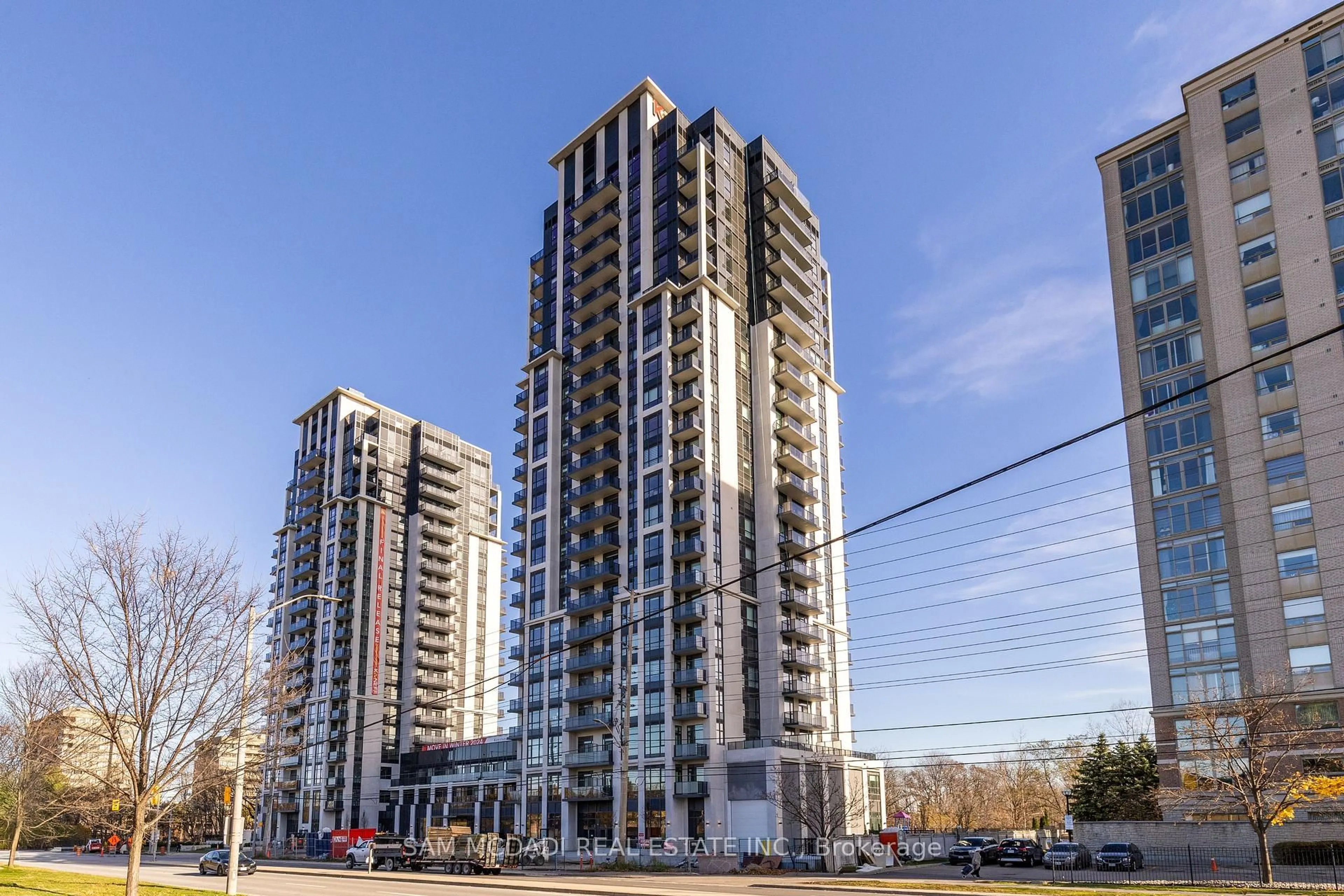 Unknown for 202 Burnhamthorpe Rd #2003, Mississauga Ontario L5A 0B2