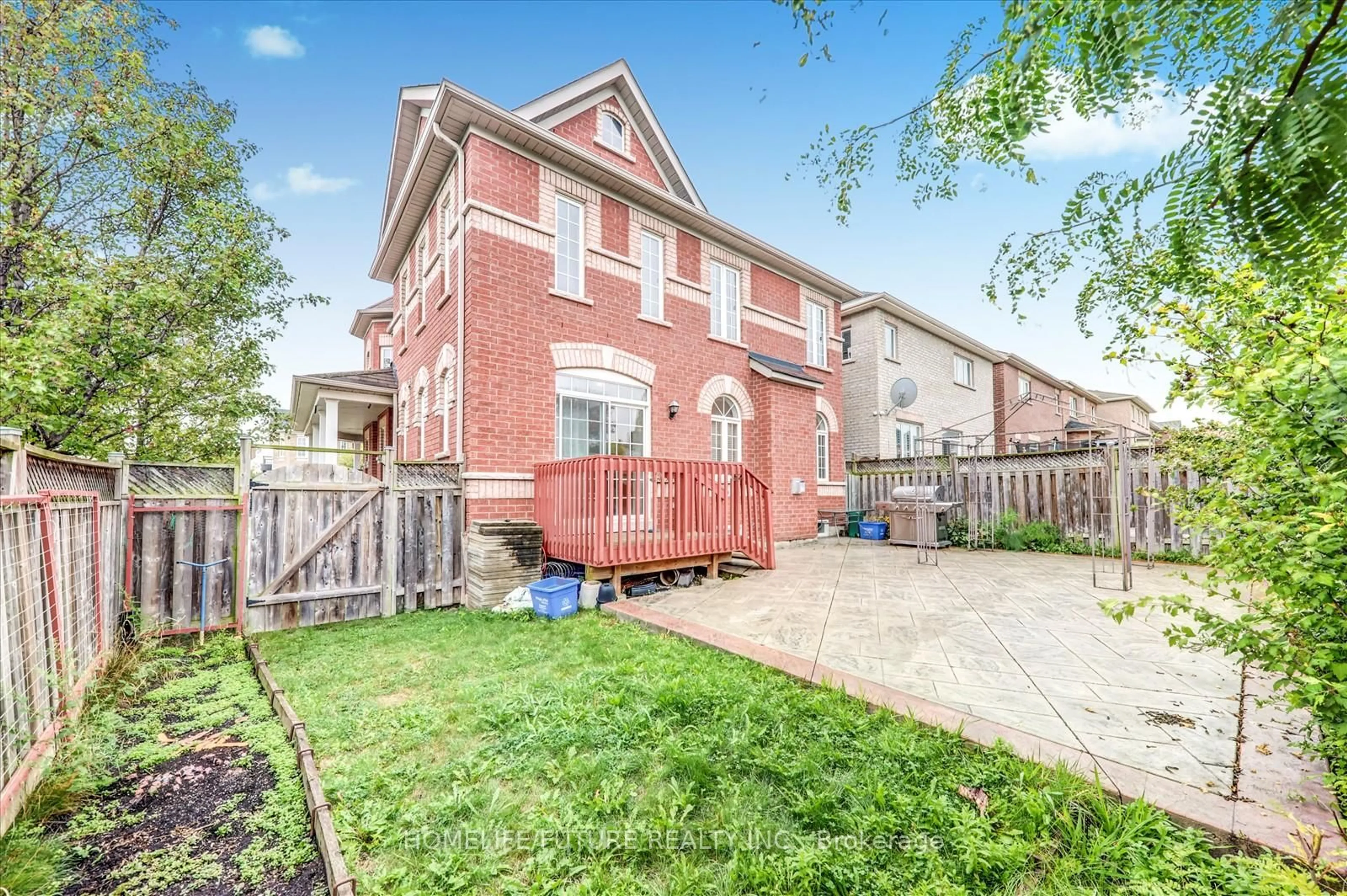 Unknown for 2 Tovey Terr, Brampton Ontario L6R 3E6