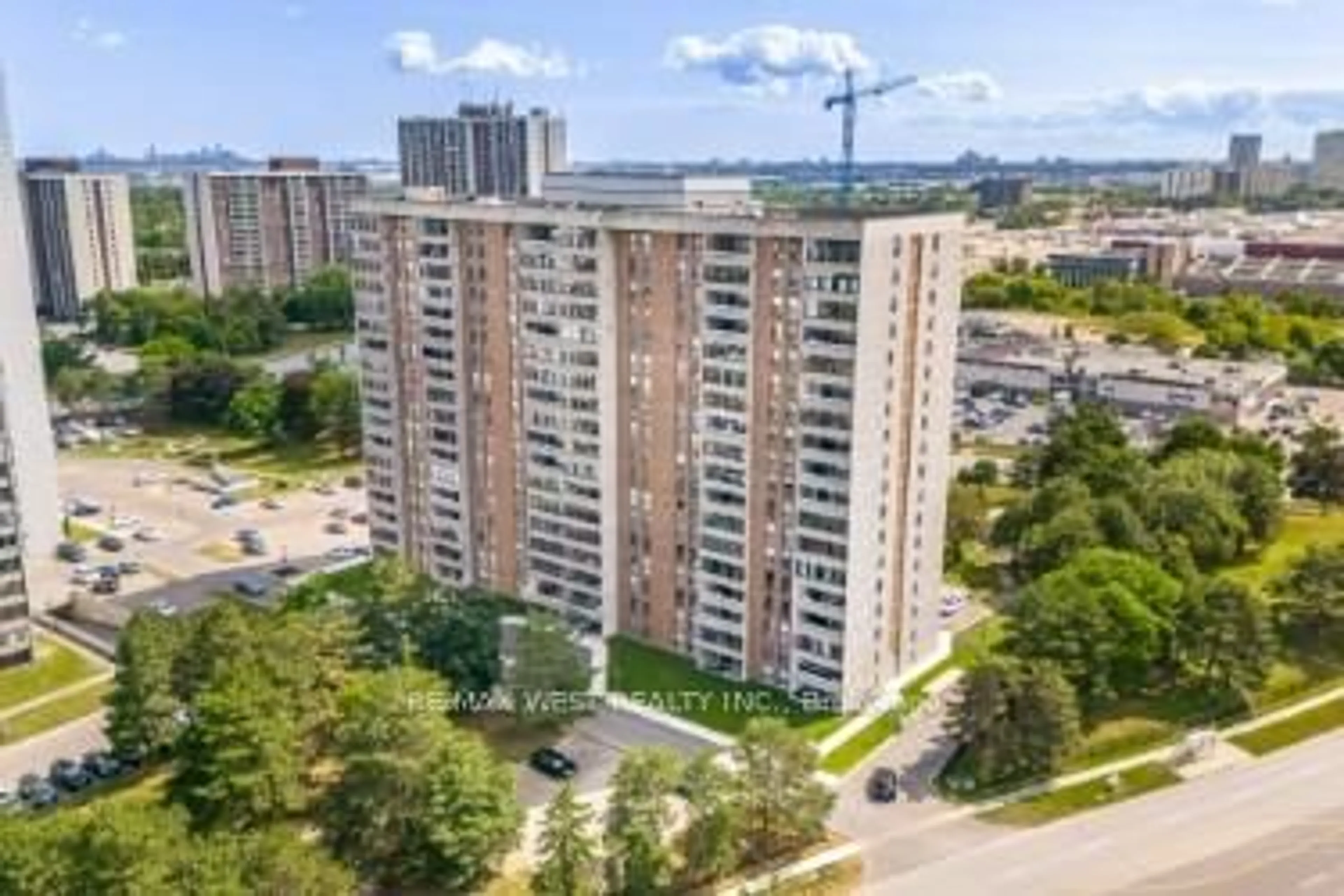 A pic from outside/outdoor area/front of a property/back of a property/a pic from drone, city buildings view from balcony for 15 Kensington Rd #409, Brampton Ontario L6T 3W2