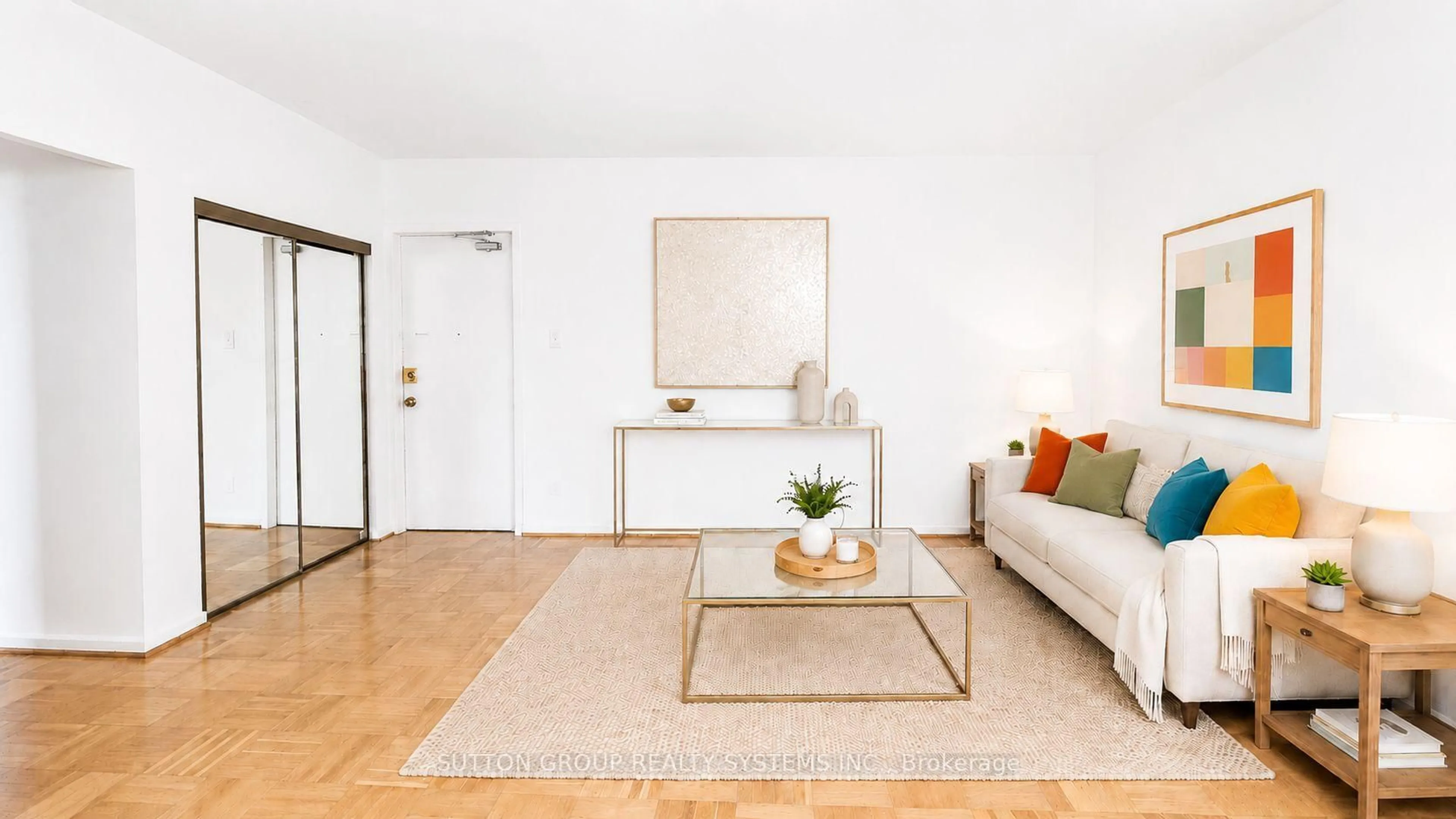 Living room with furniture, unknown for 2000 Bloor St #315, Toronto Ontario M6P 3L2