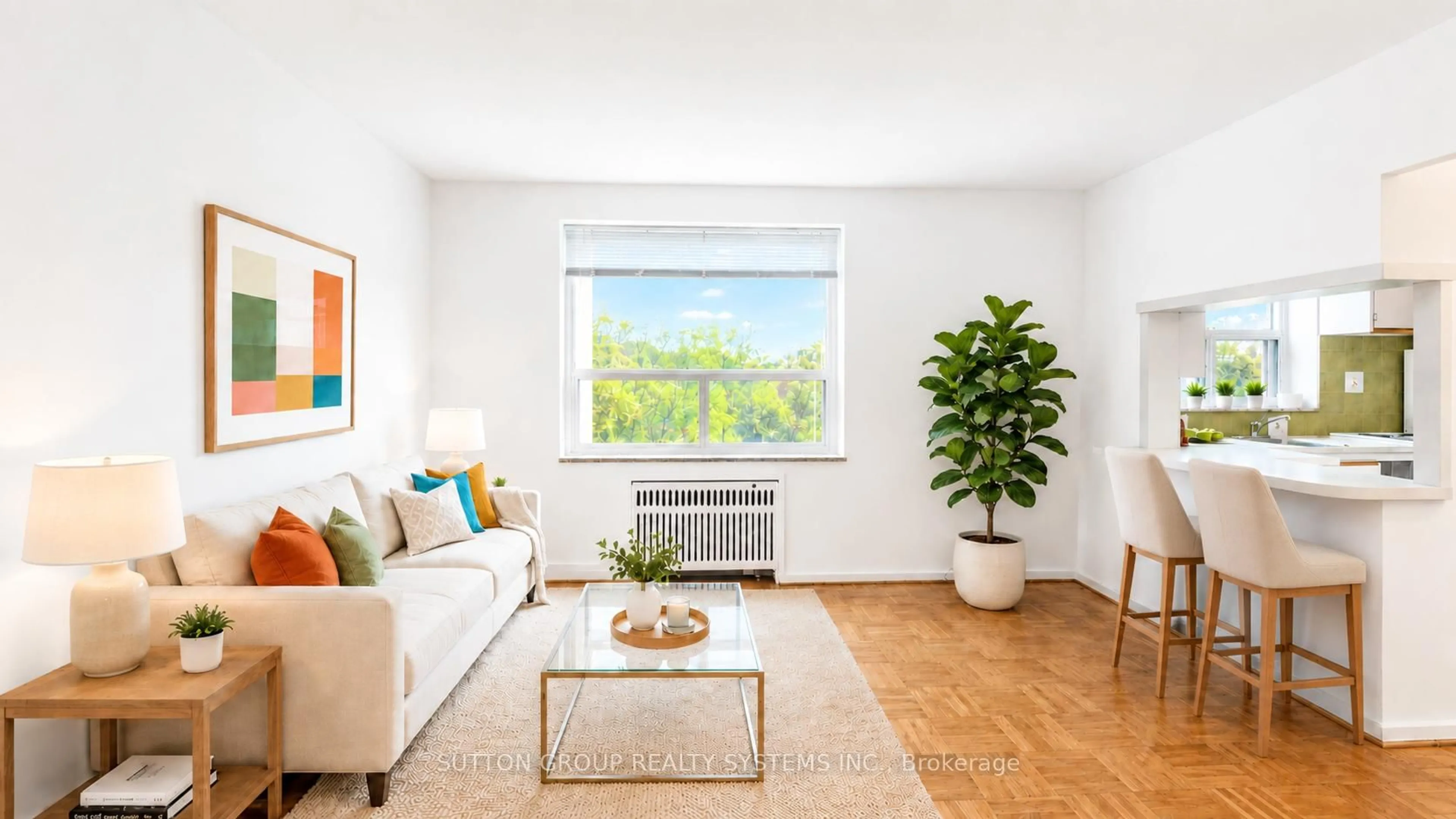 Living room with furniture, wood/laminate floor for 2000 Bloor St #315, Toronto Ontario M6P 3L2