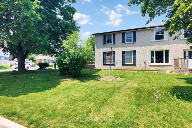 4 Flamingo Cres, Brampton 5