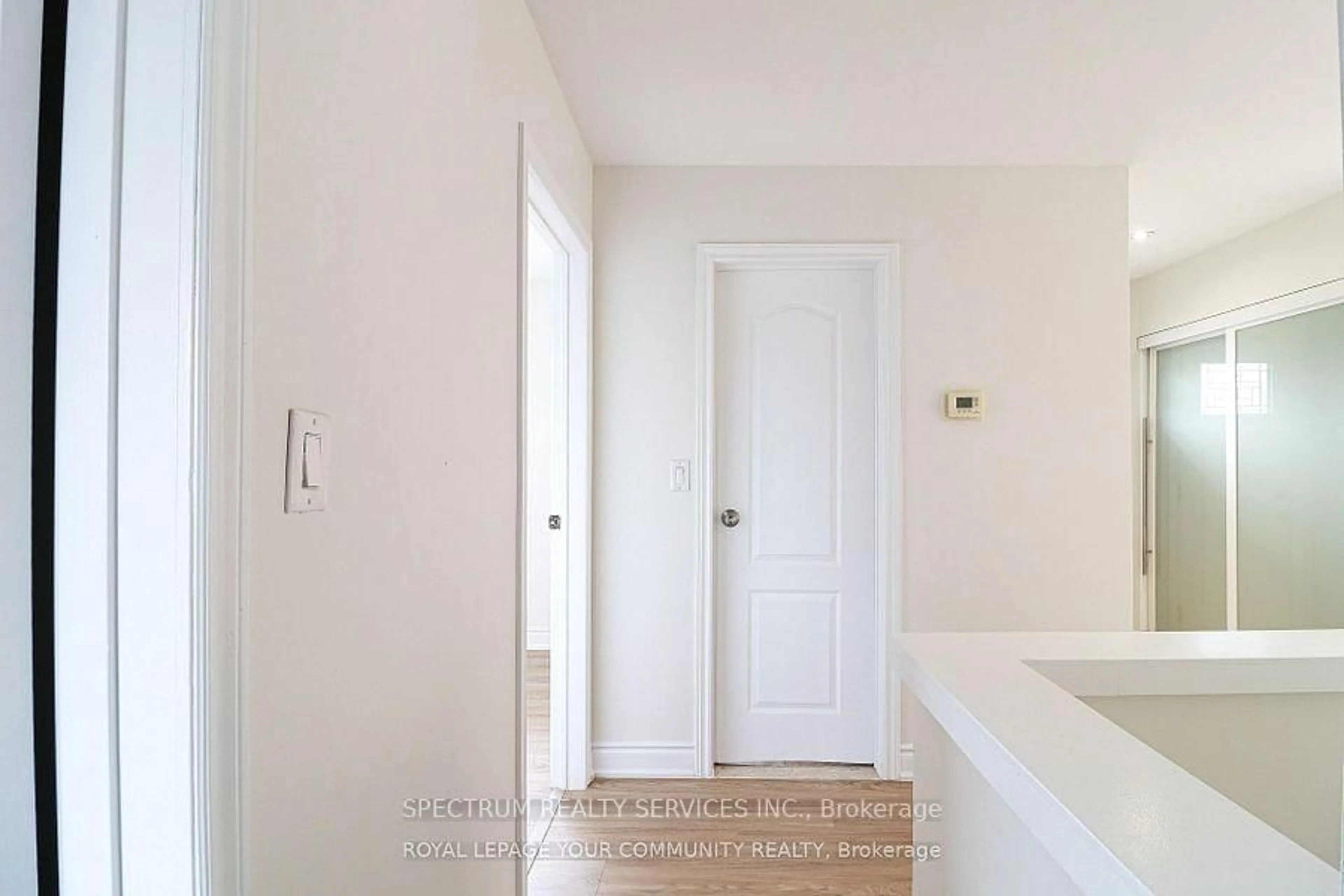 Unknown for 15 Golding Ave, Brampton Ontario L6W 1M5